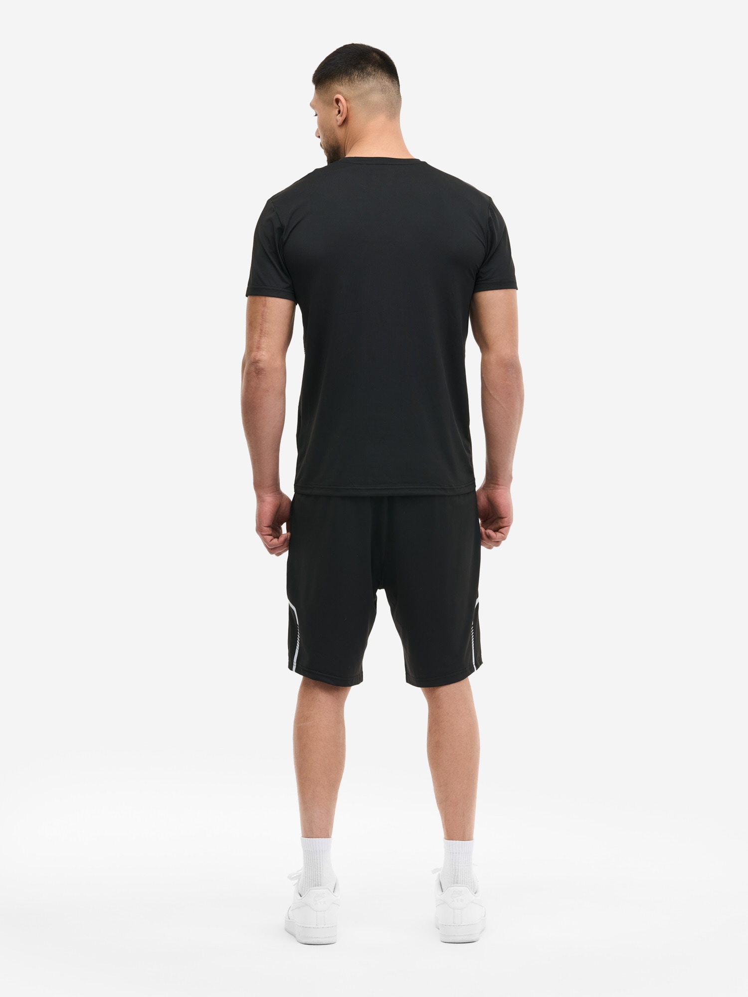 Lonsdale Freizeitanzug »BEWICK« 2 tlg. für vielseitige Aktivitäten, sportlicher Stil, für Erwachsene
