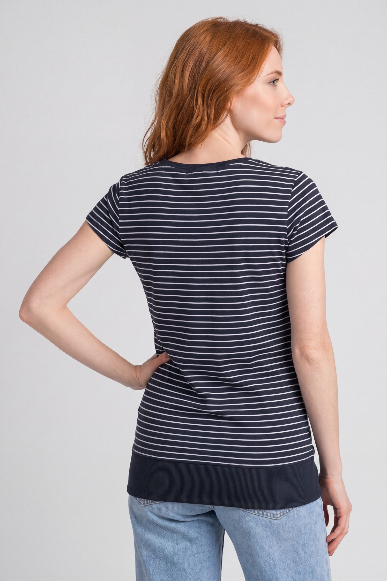 Alife & Kickin Rundhalsshirt Kurzarm mit feinem Streifenmuster, Scoop-Neck und Rippbund