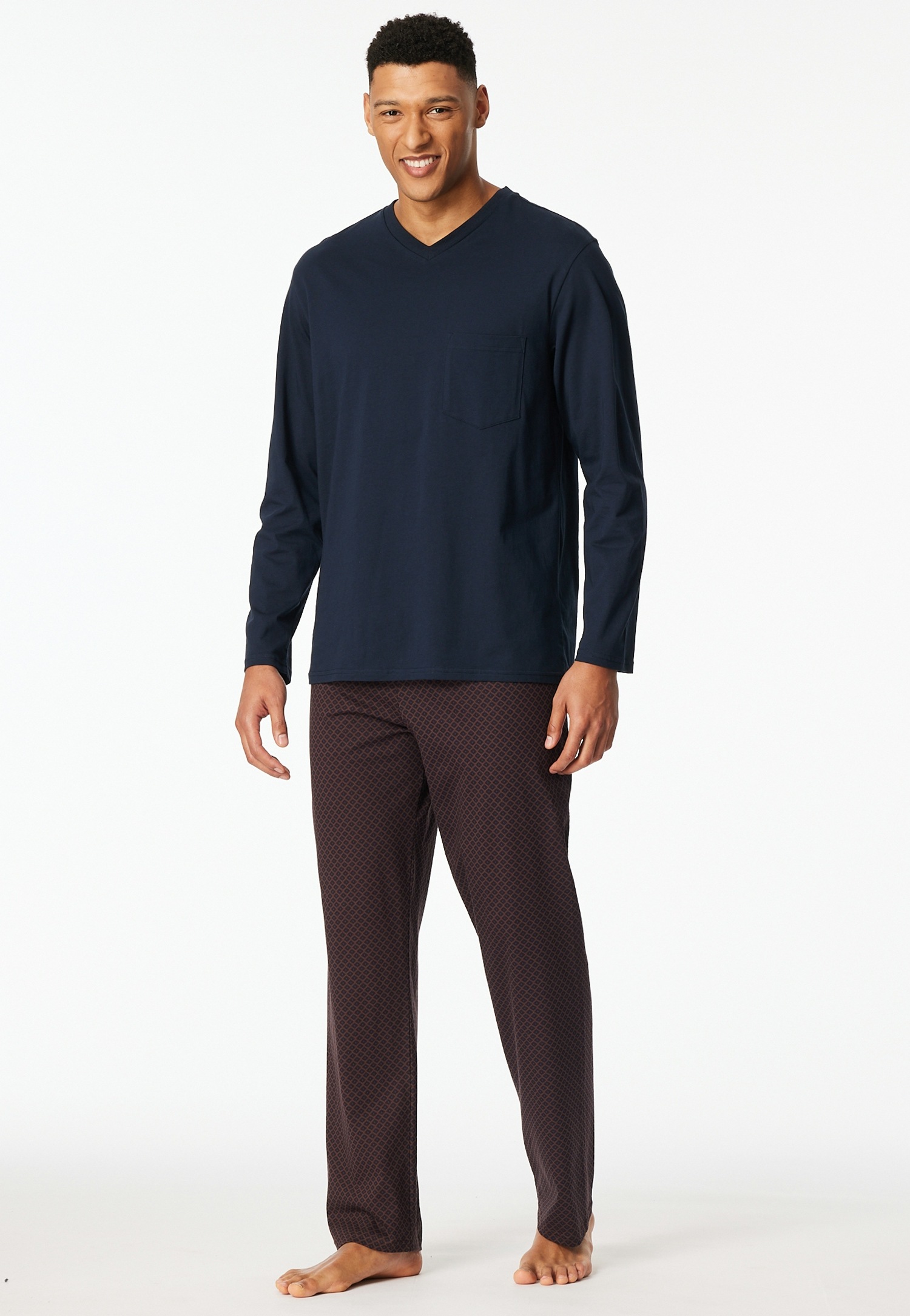 Schiesser Schlafanzug »Comfort Essentials« 2 tlg. mit V-Ausschnitt und aufgesetzter Brusttasche