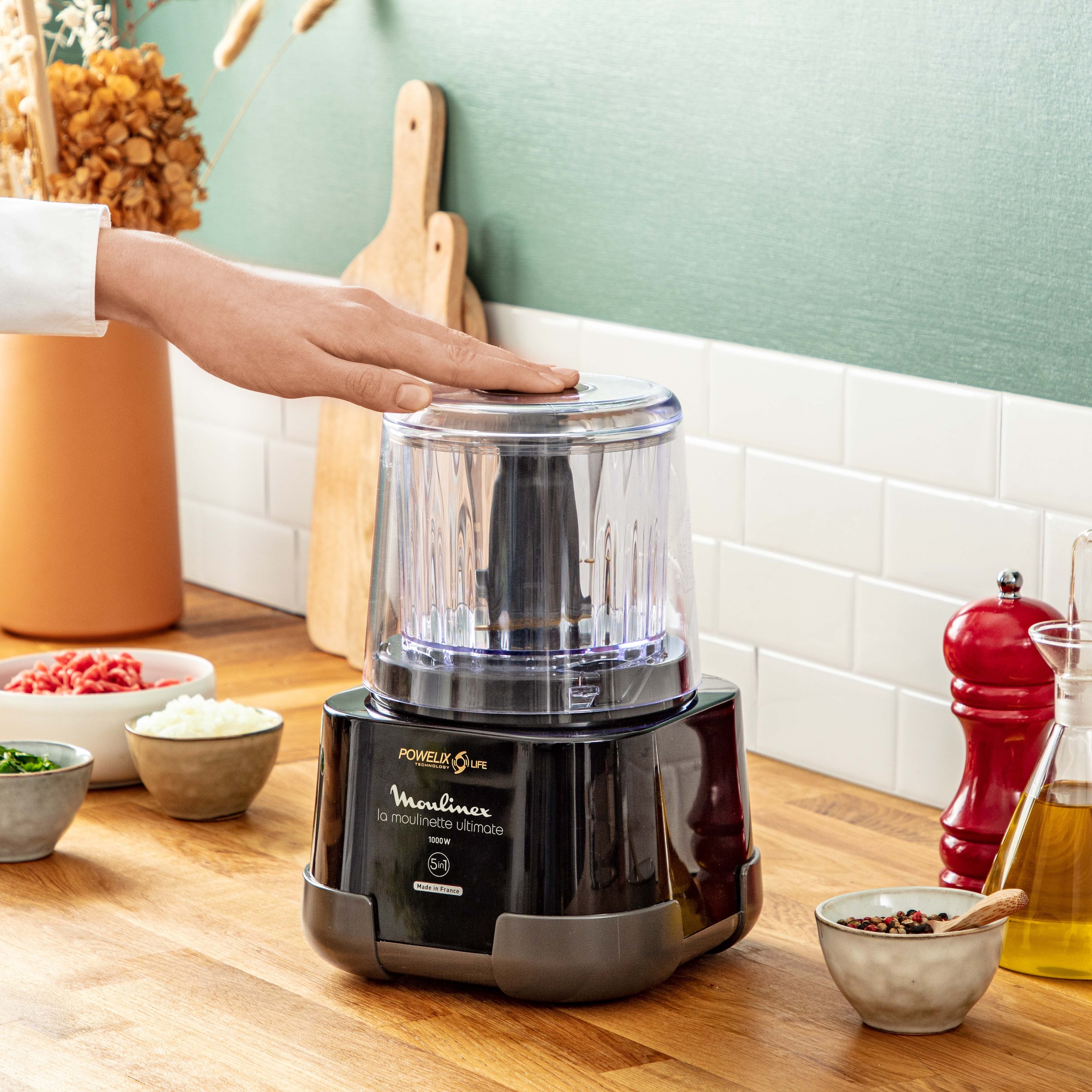 Moulinex Zerkleinerer »DP8108 Moulinette Ultimate«, 1000 W, 550 ml Kapazität, Easy-Press-System, Powelix-Klingen