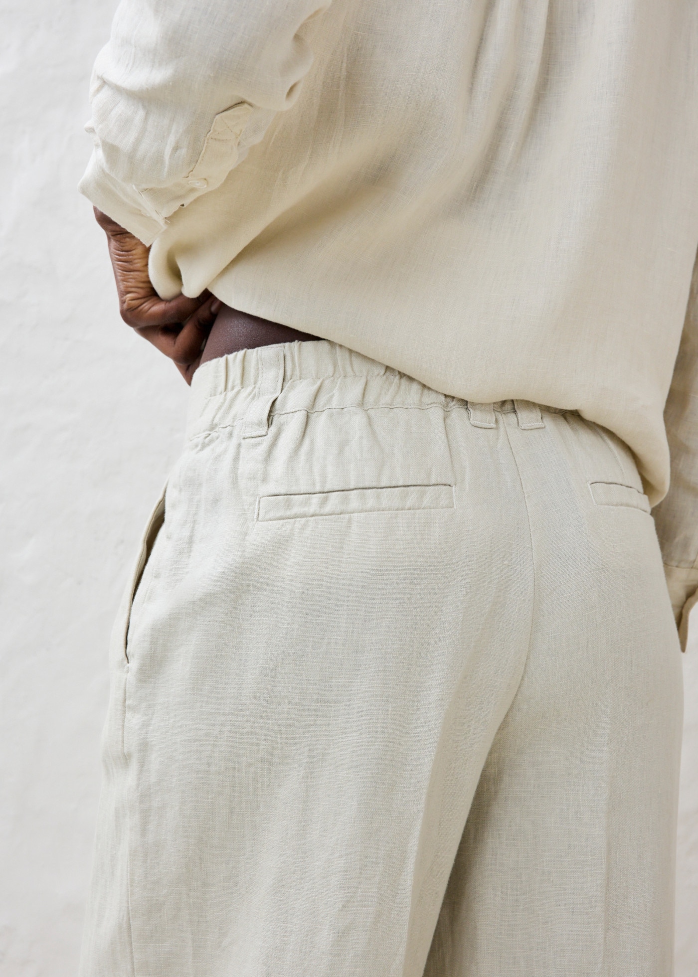 bonprix Bundfaltenhose  aus Leinen, strapazierfähiges Material, Loose Fit, mit Knittereffekt