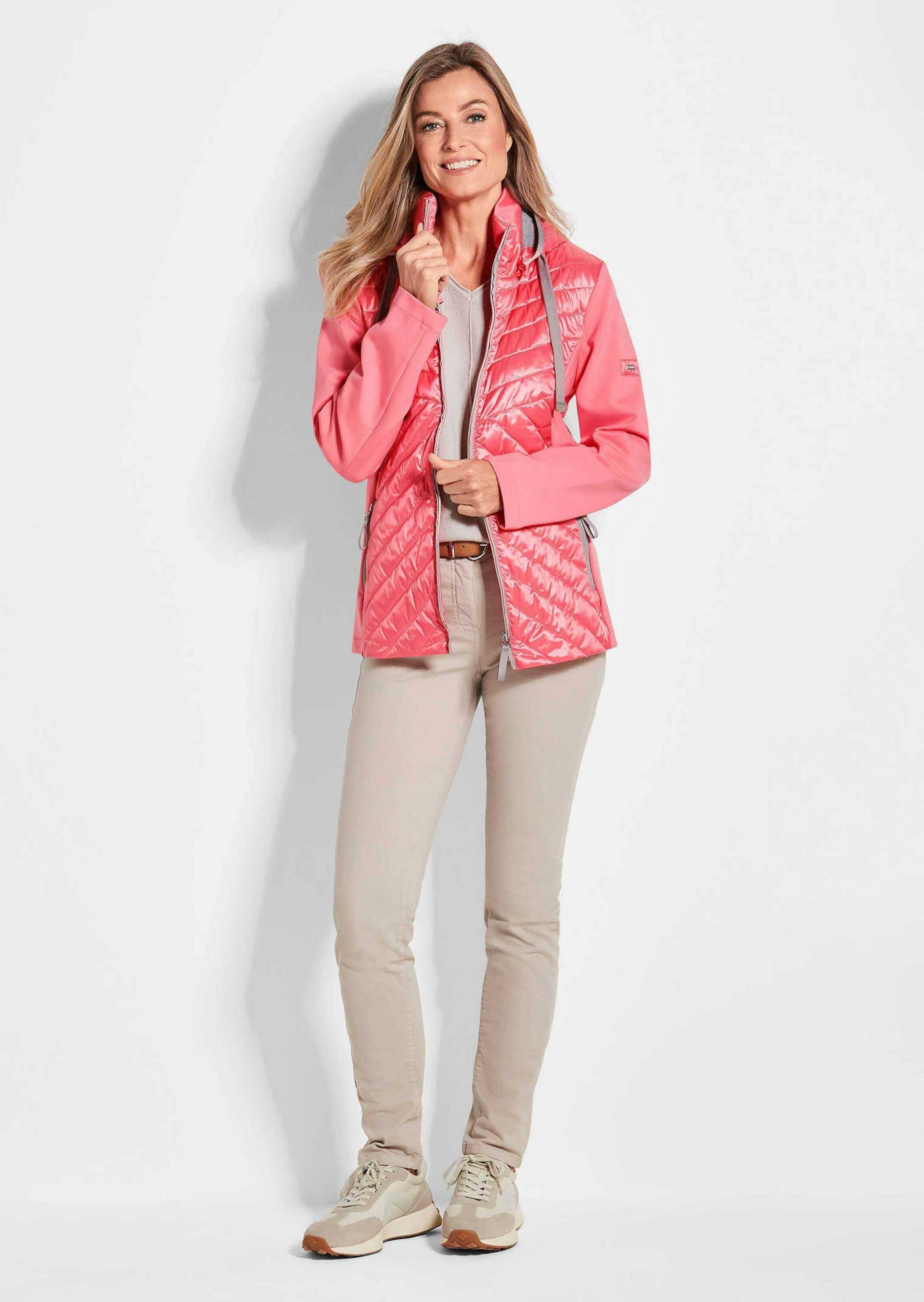 GOLDNER Kurzjacke »Steppjacke mit abnehmbarer Kapuze«