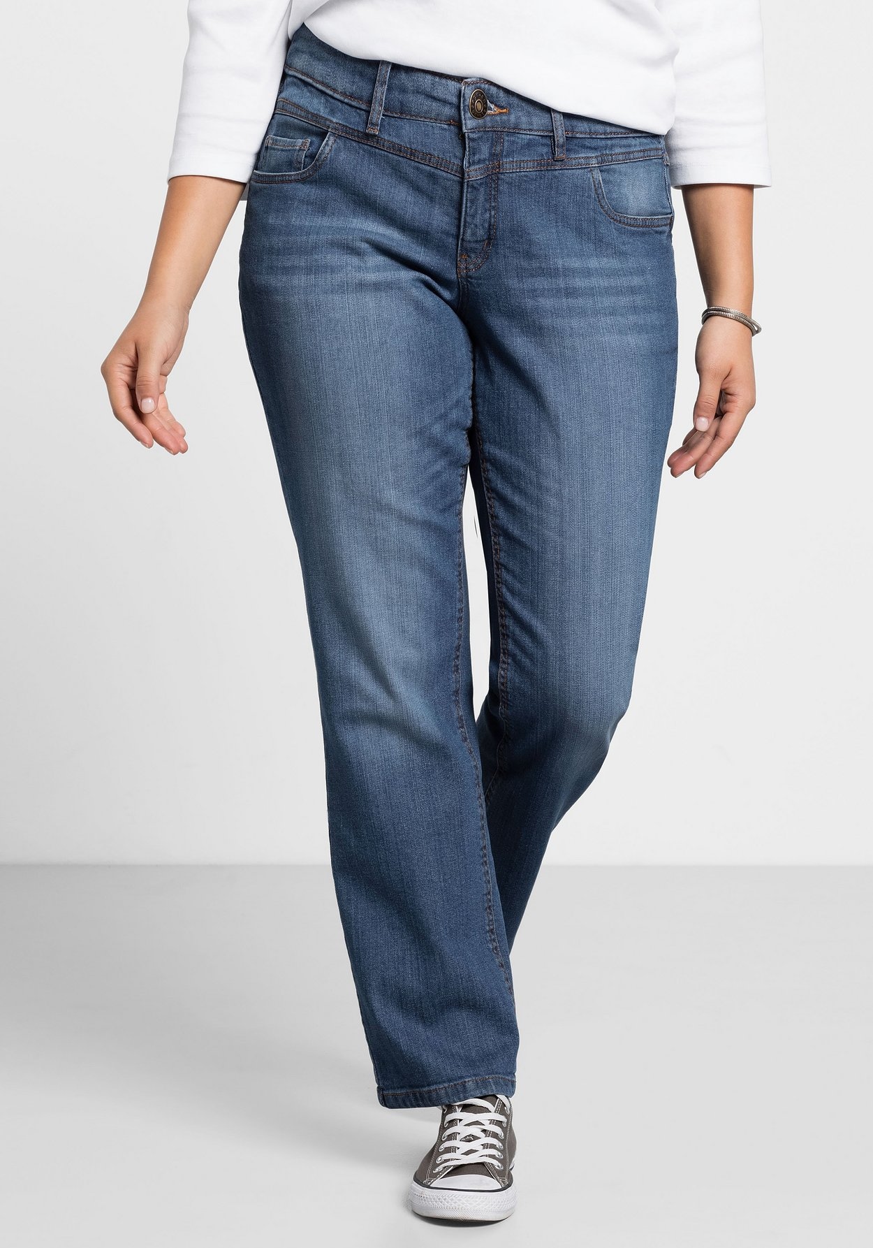 Sheego Stretch-Jeans »Jeans »Die Gerade« mit Used-Effekten«, »Die Gerade« mit Used-Effekten