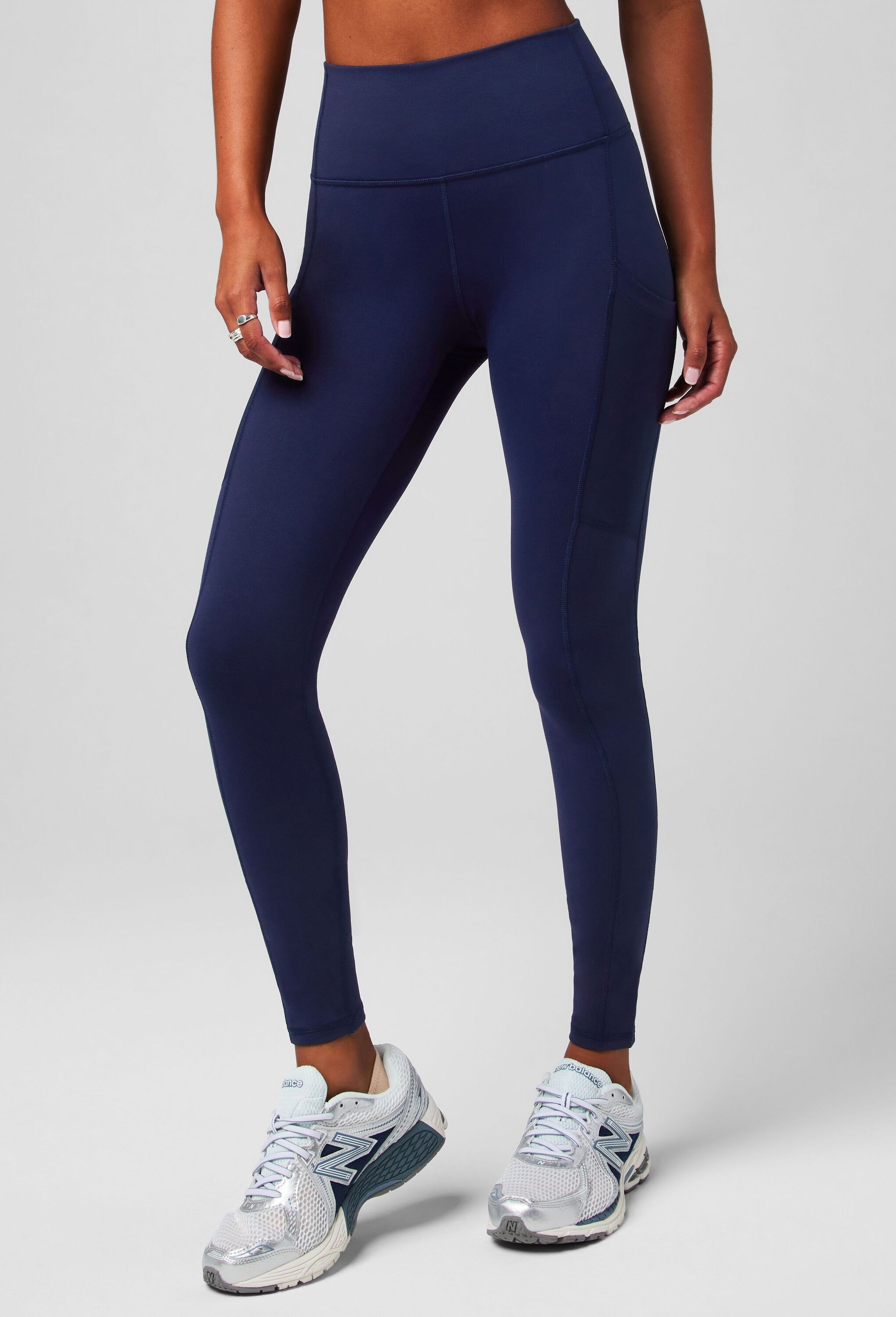 Fabletics Leggings »Fabletics Leggings On-The-Go PowerHold(R) High-Waist«  mit Außentasche
