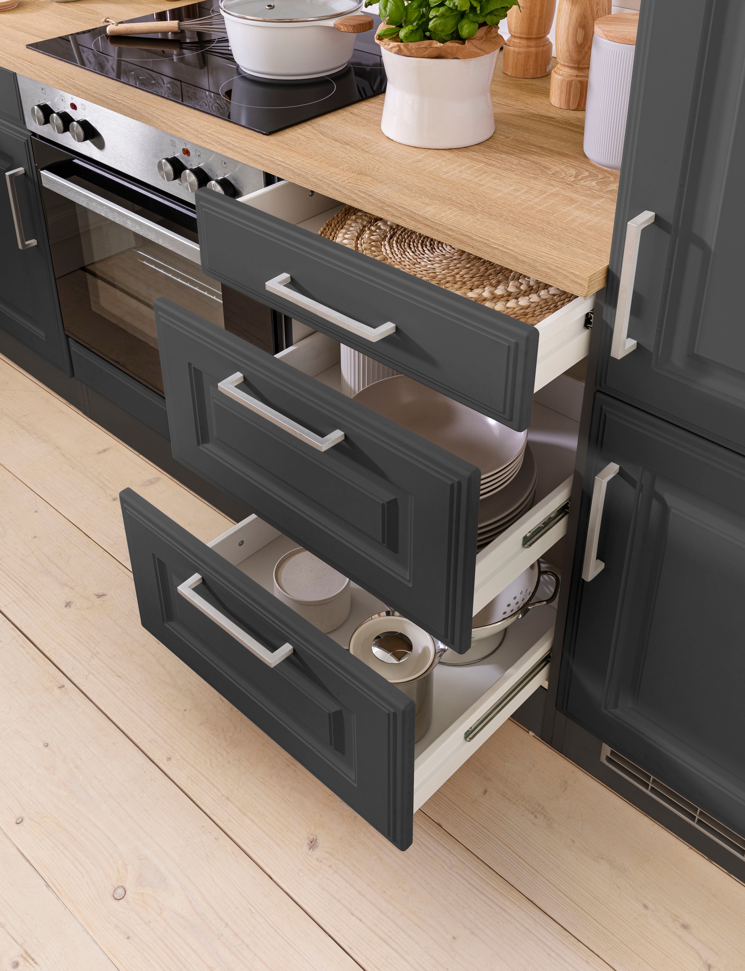 KOCHSTATION Winkelküche »KS-Stockholm – Küche mit hochwertiger und detailreicher Landhausfront« Stellbreite 220x310 cm, wahlweise mit E-Geräten, MDF-Fronten