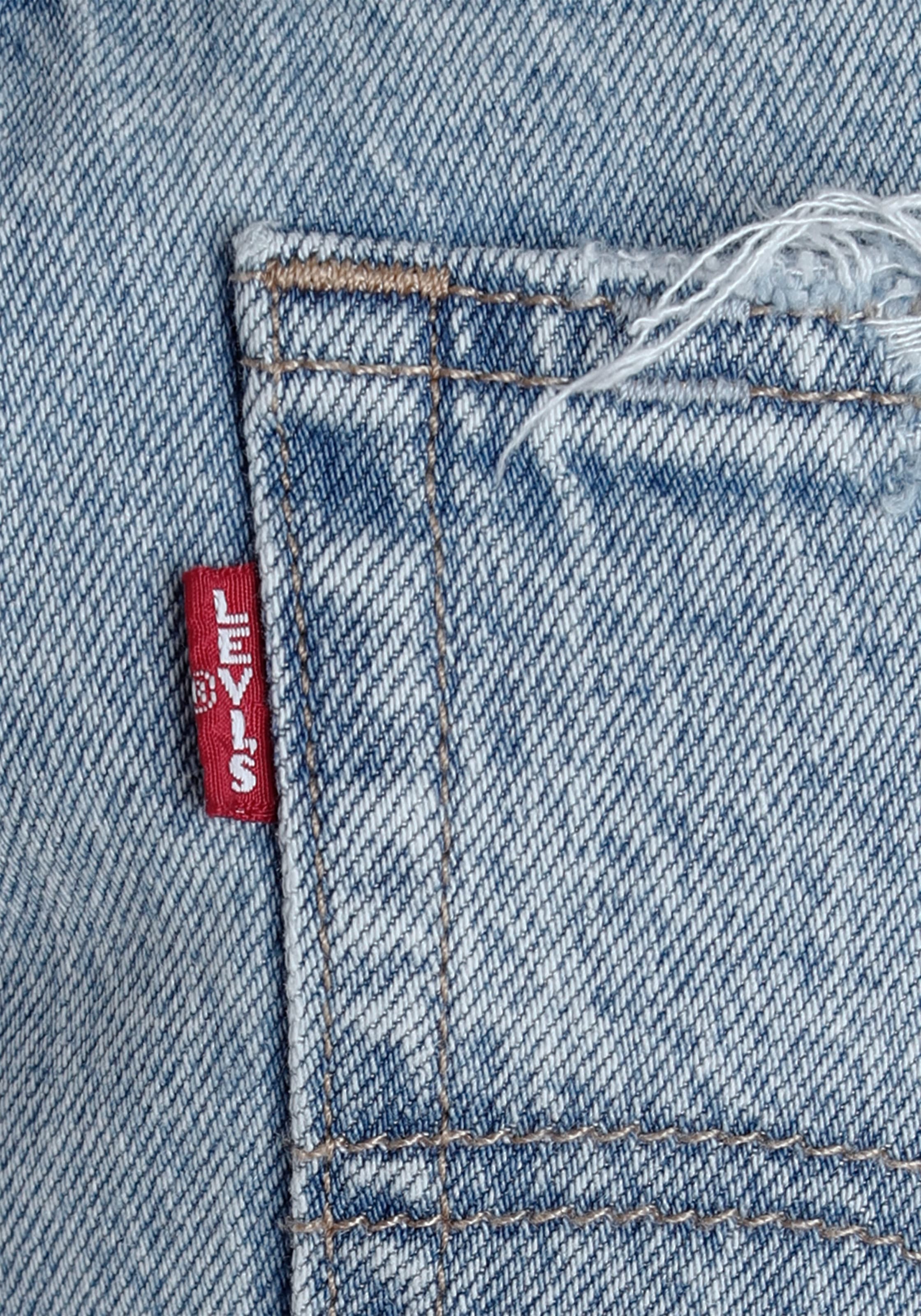 Levi's® Dad-Jeans »BAGGY DAD«, im Baggy Style mit Destroyed Effekten