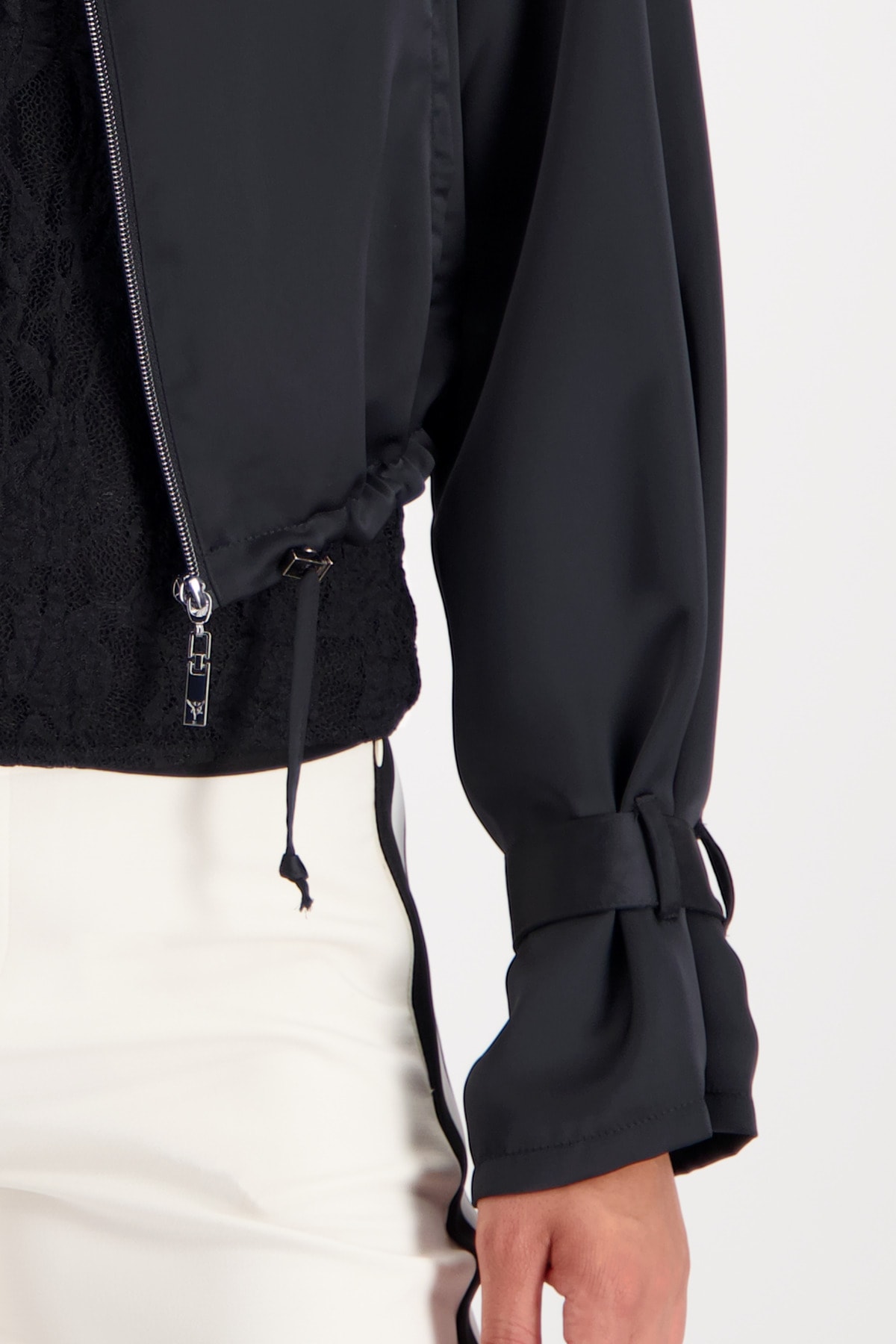 Monari Blouson »Jacke Satinblouson« ohne Kapuze Regular fit mit Stehkragen