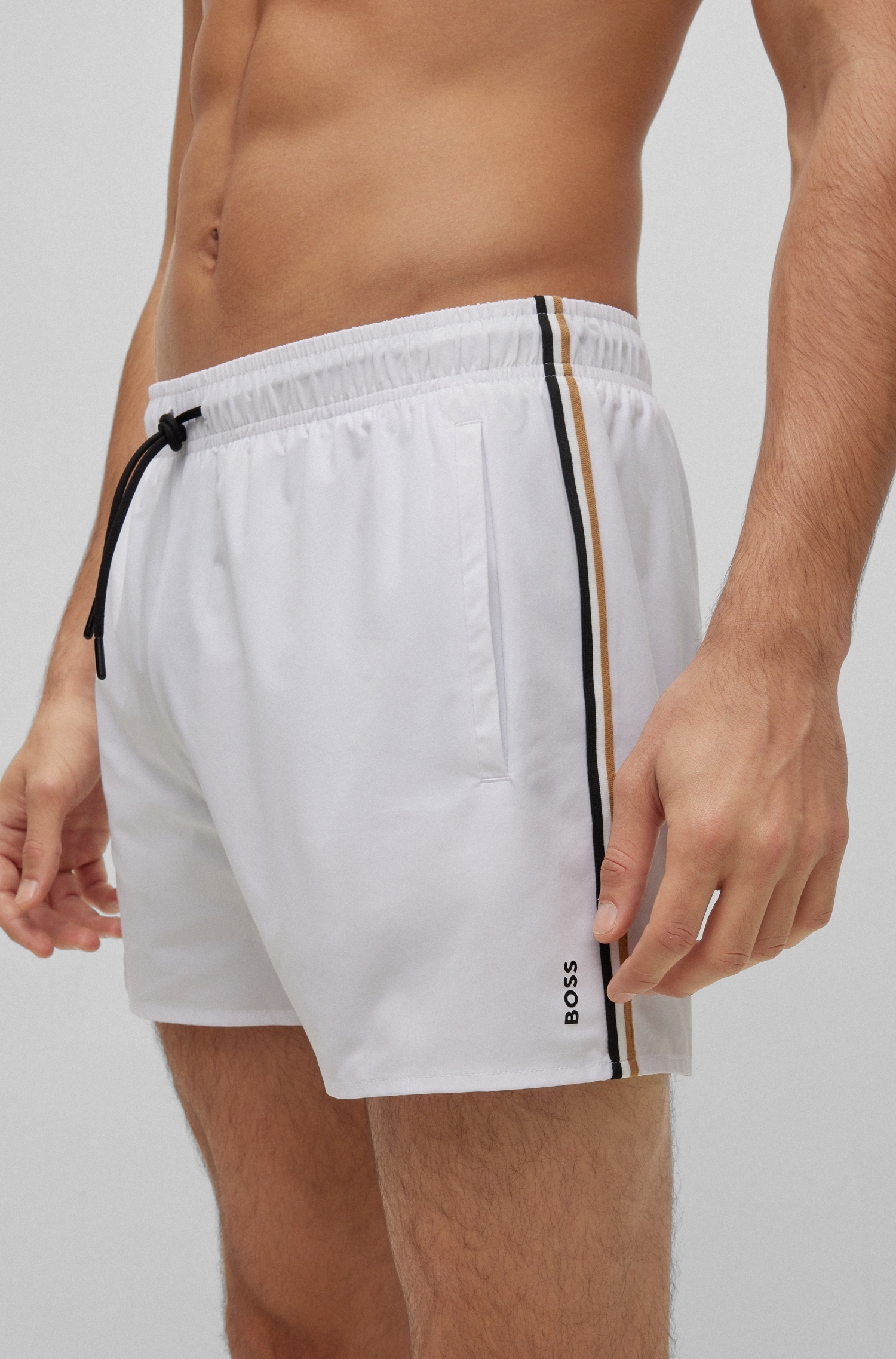 BOSS Badeshorts »Iconic« mit Gesäßtasche