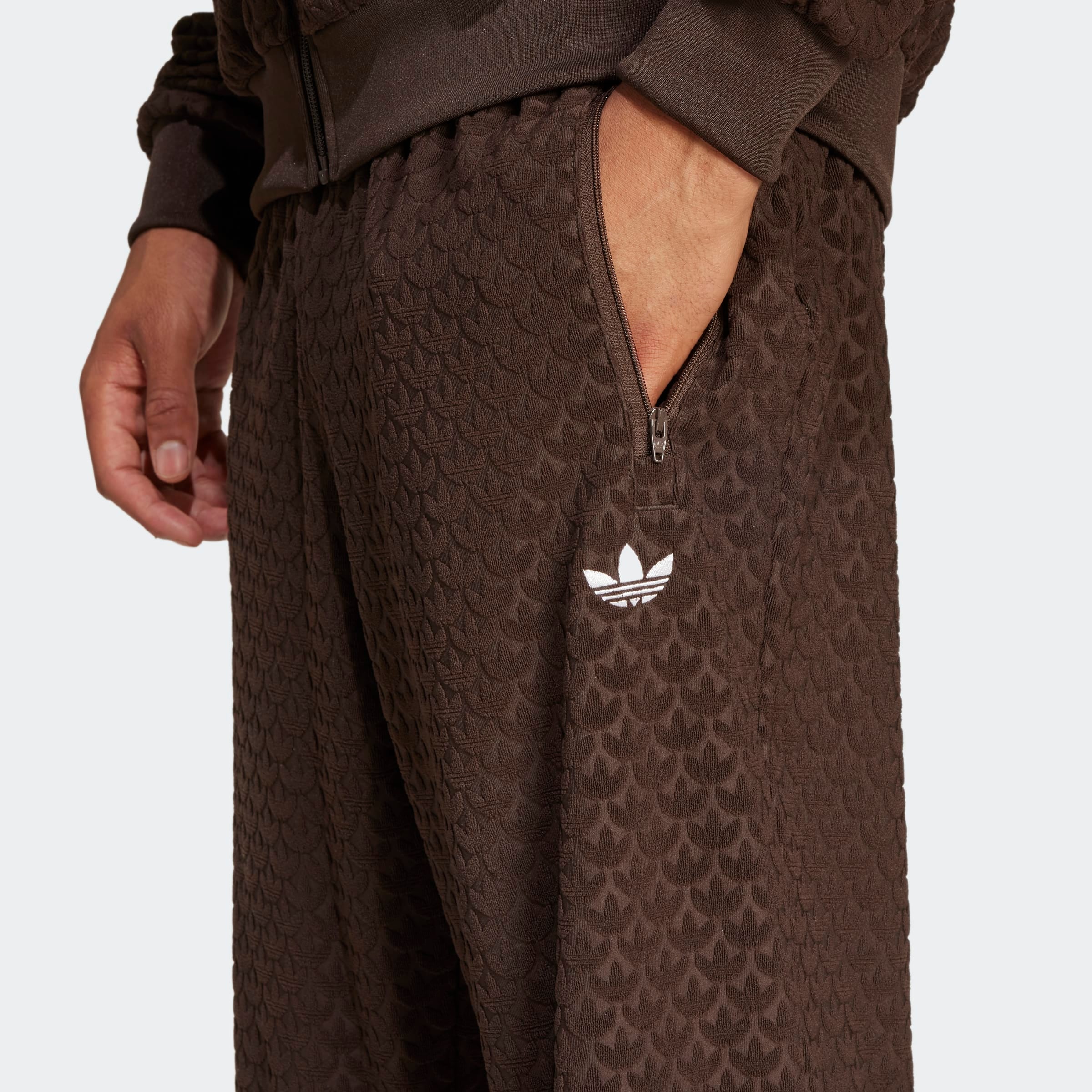 adidas Originals Sporthose »Q12 MONOGRAM TR«, (1 tlg.)