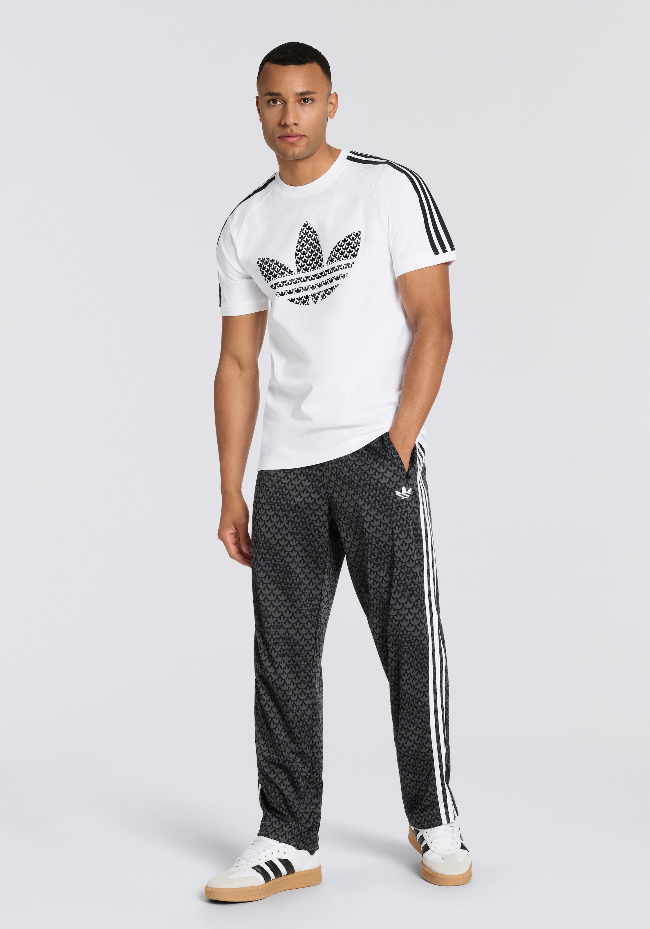 adidas Originals Sporthose »FIREBIRD MONOGRAM, LOCKER GESCHNITTEN«