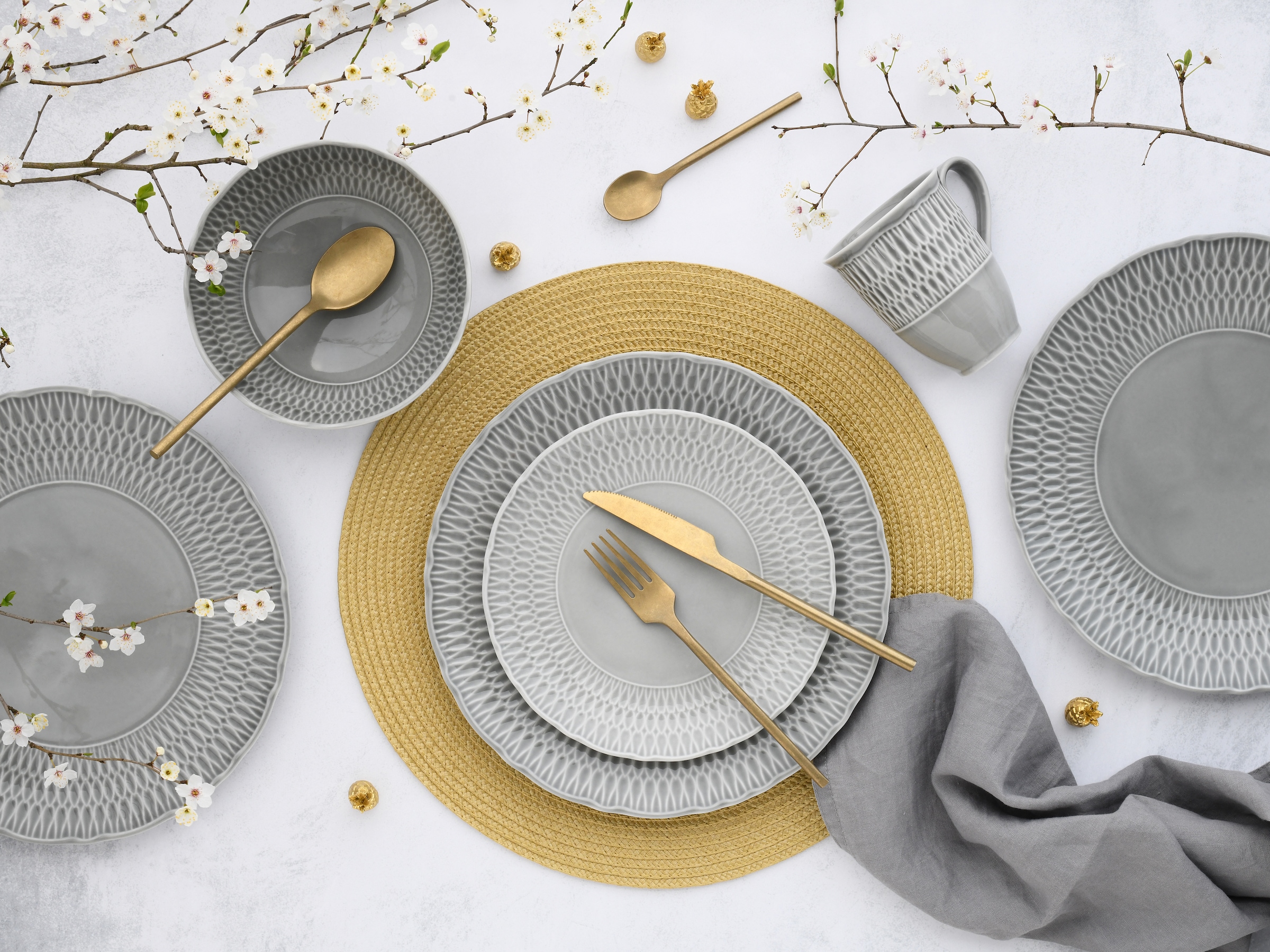 CreaTable Kombiservice »Geschirr-Set Sofia«, (Set, 8 tlg., Kaffeeservice und Tafelservice im Set, für 2 Personen), Service, klassisch elegantes Relief, 8 Teile, für 2 Personen