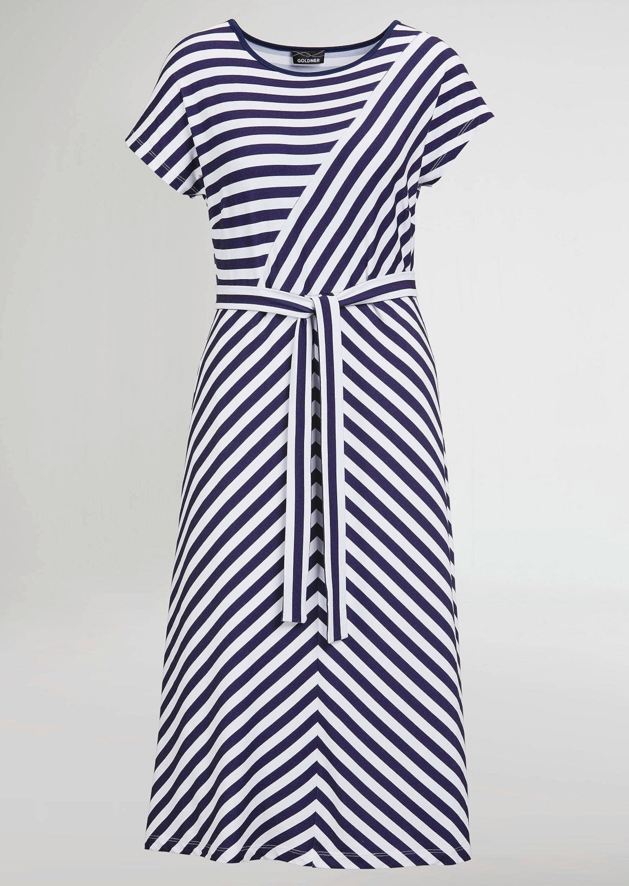 GOLDNER Sommerkleid »Kurzgröße Kleid mit U-Boot-Ausschnitt« Bindegürtel