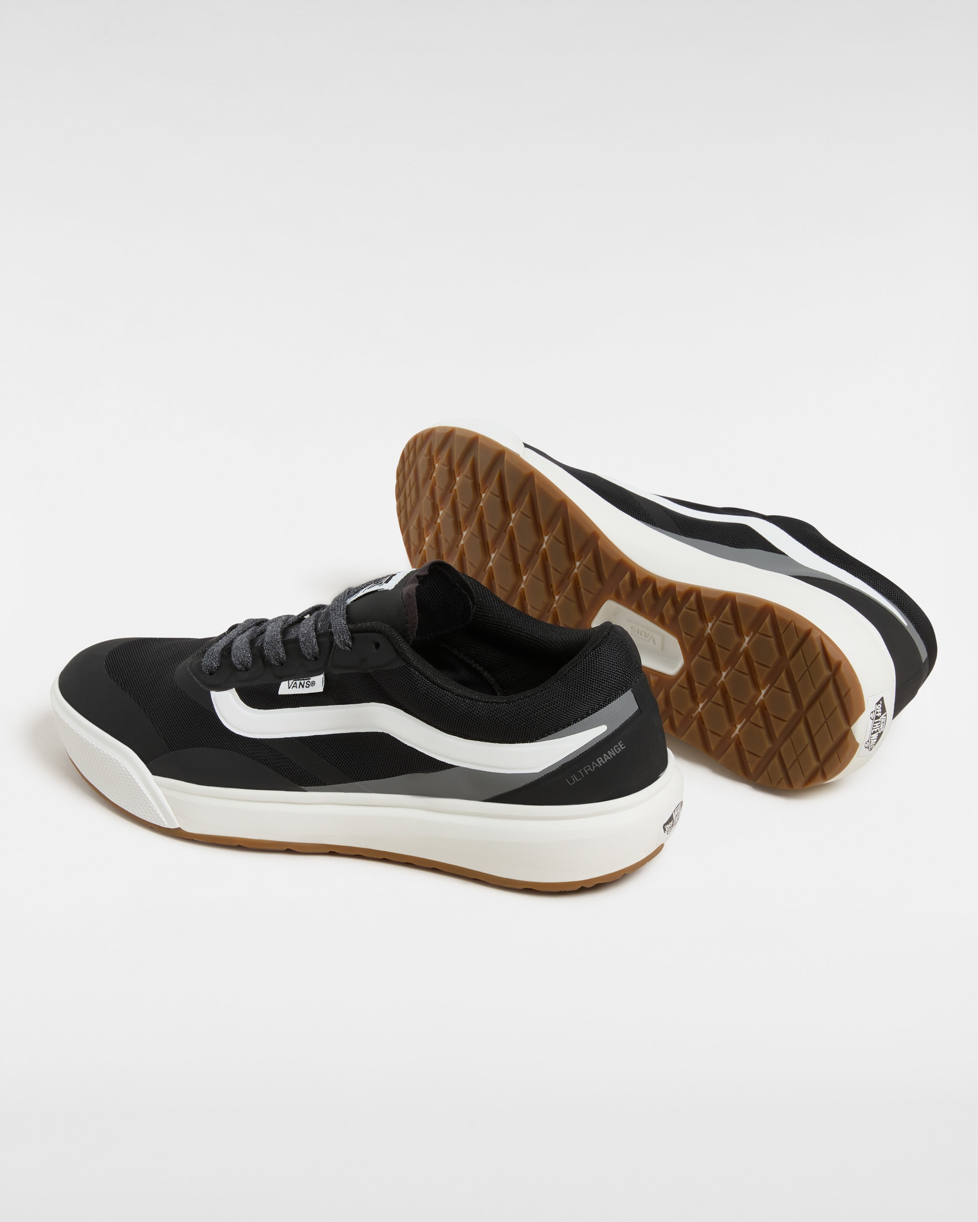 Vans Sneaker »MTE Ultrarange 2.0 RW«  mit Obermaterial aus Synthetik und Textil, niedrige Schuhhöhe