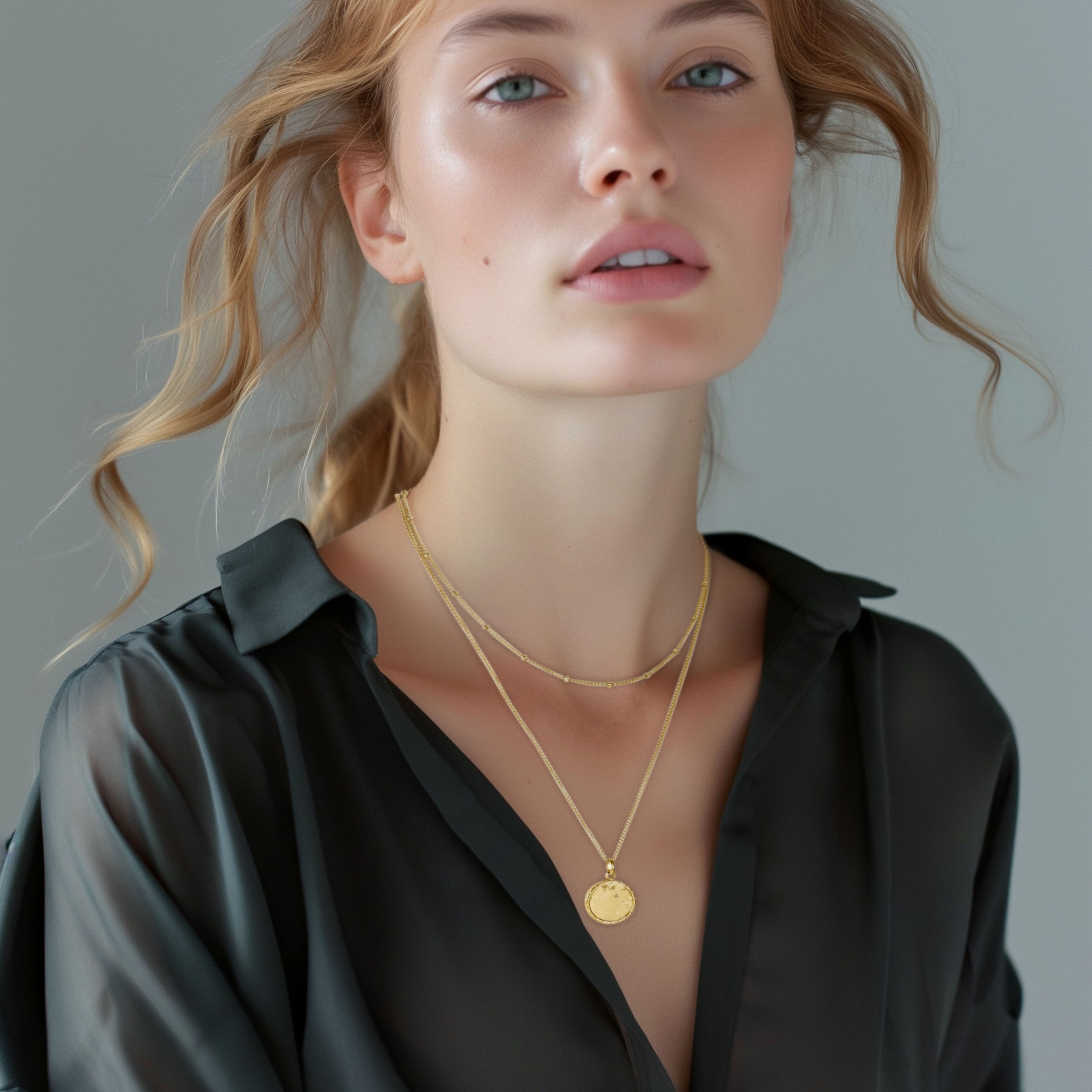 Firetti Kette mit Anhänger »Schmuck Geschenk Edelstahl Halsschmuck Halskette Planet Earth Welt«, mit Zirkonia (synth.)