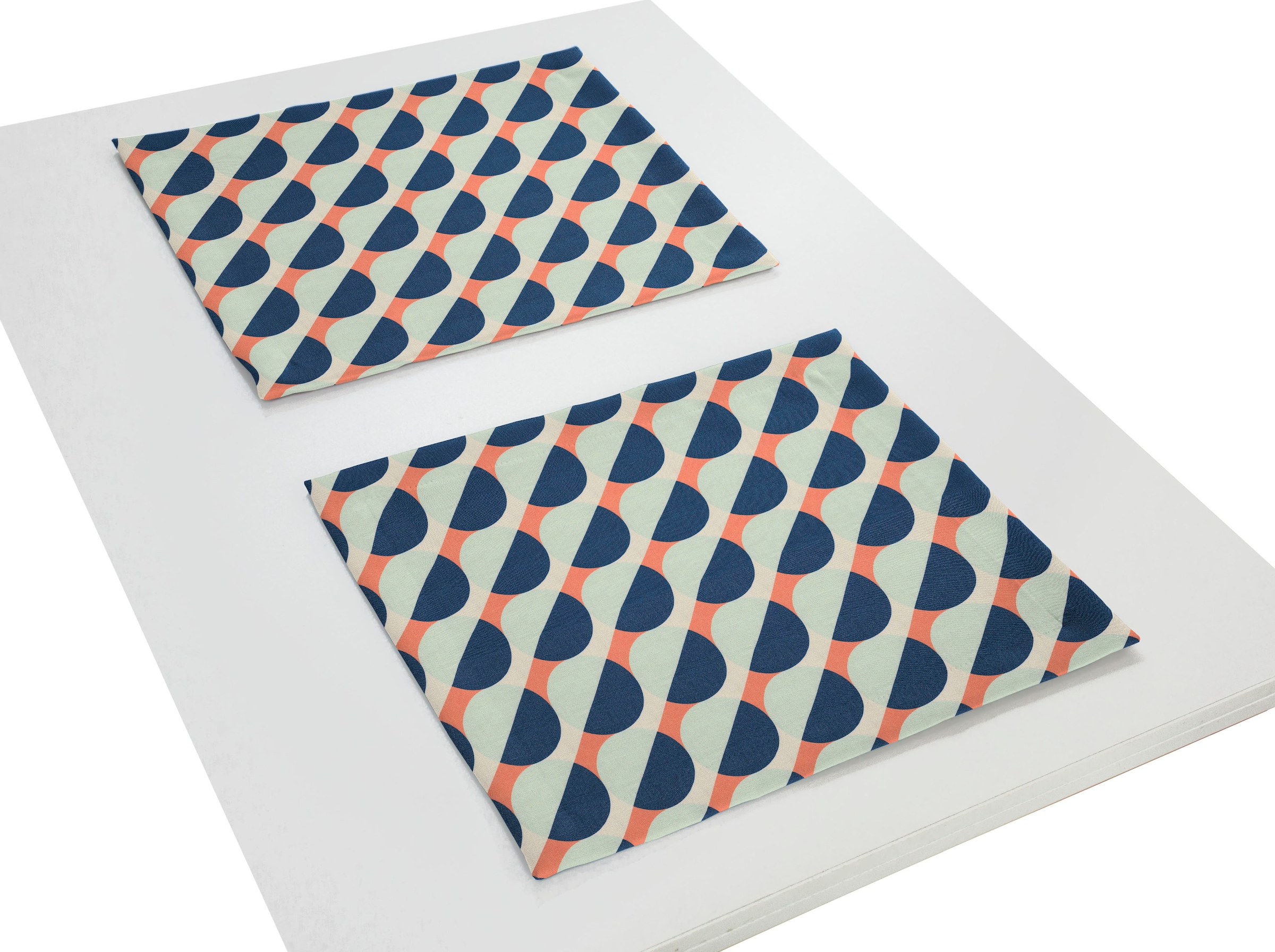 Adam Platzset "Circles" GOTS organic,zertifiziert durch CERES 0242Made in Germany