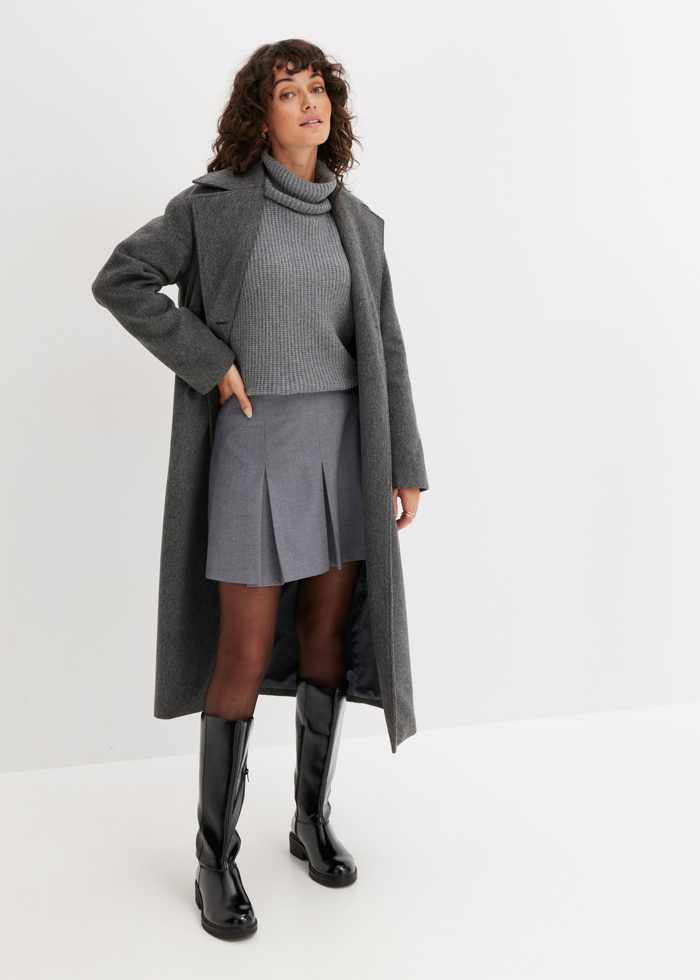 bonprix Minirock aus Viskose-Mix, figurbetonte Passform, Faltenrock-Design