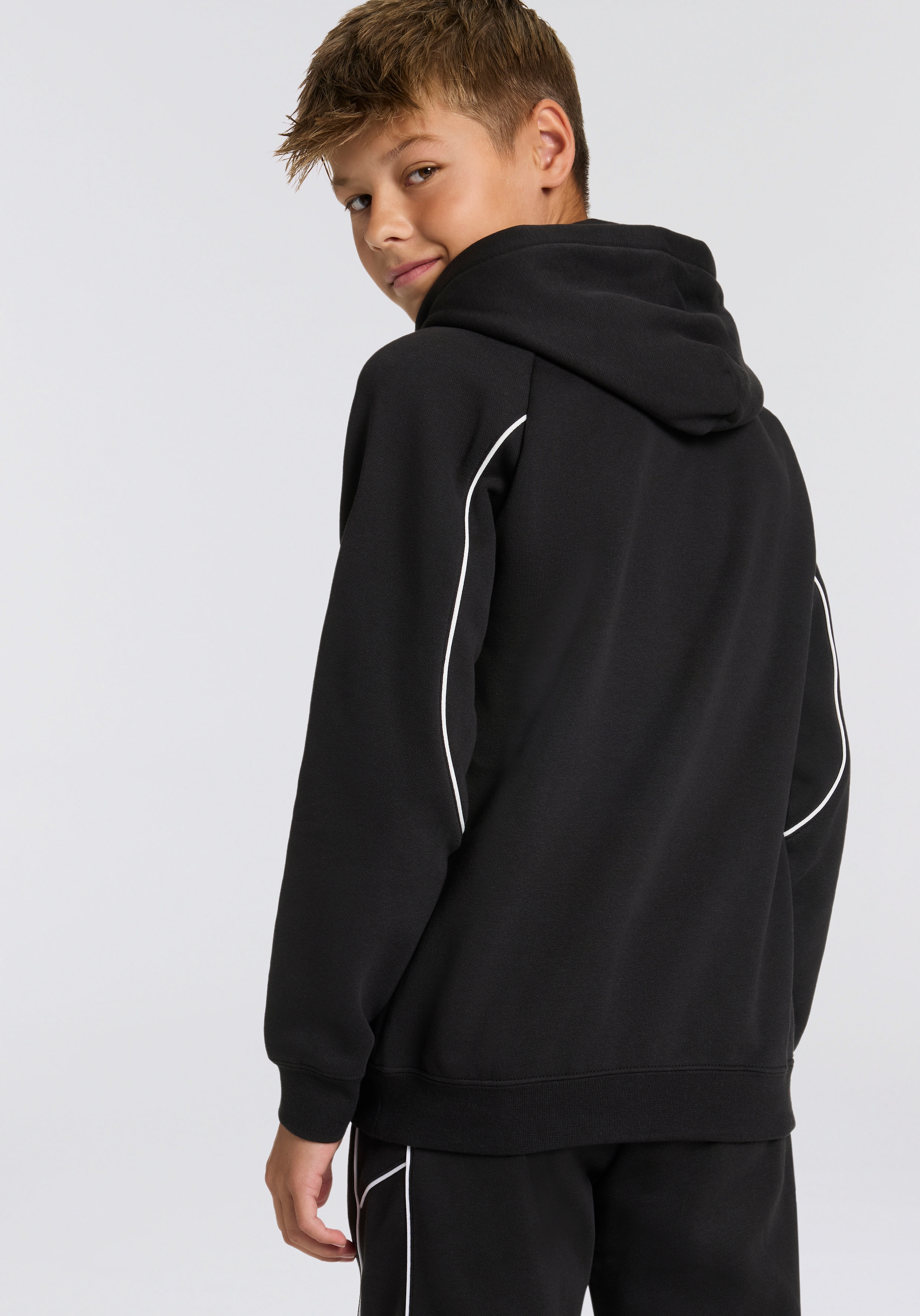 PUMA Kapuzensweatshirt »SPORT HOODIE FL B«, für Jugendliche, mit Print-Applikationen, Regular Fit, mit Kapuze
