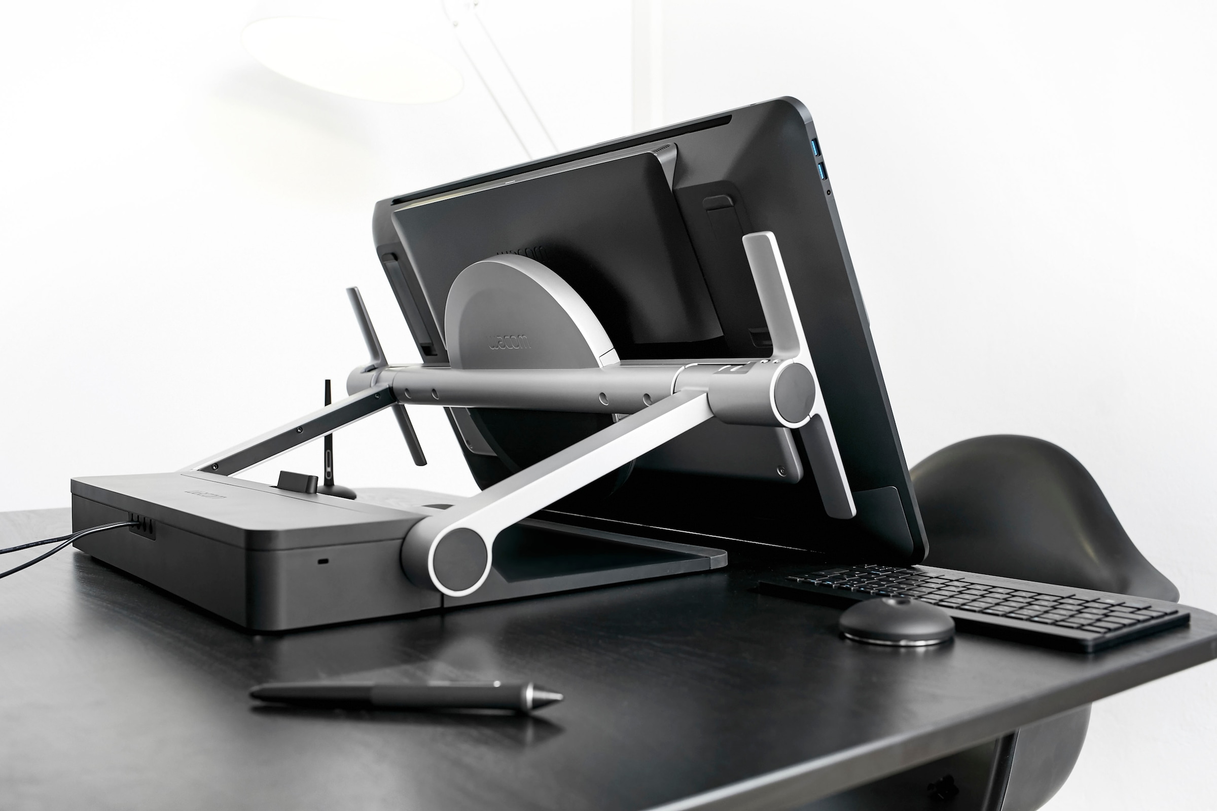 Wacom Grafiktablett »Cintiq Pro 24 touch«, (59,94 cm / 23,6 Zoll), Windows, 4K Ultra HD,)