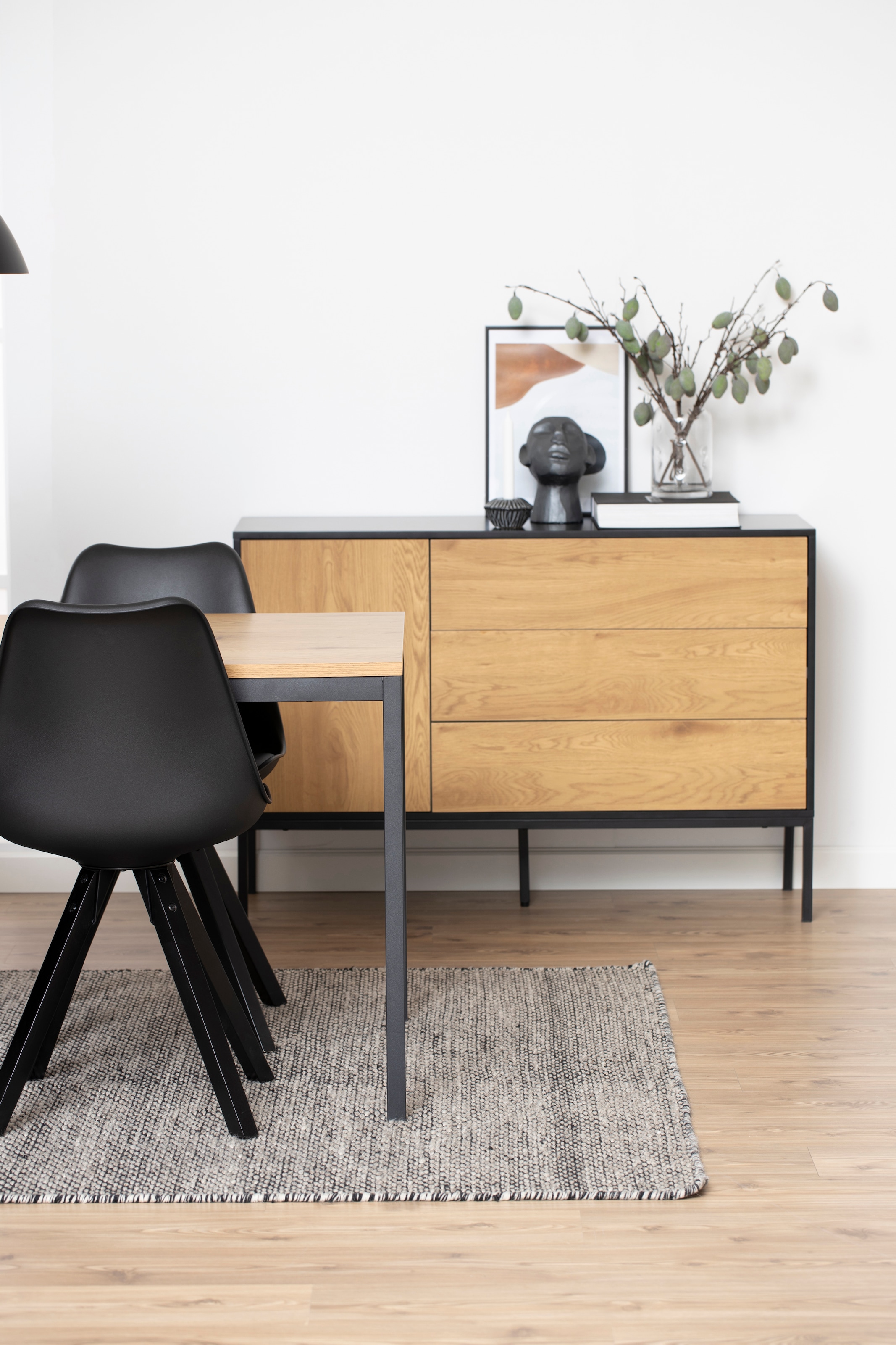 ACTONA GROUP Sideboard, (1), schwarze Kontrastrahmen, 1 Tür und 3 Schubladen, Breite 120 cm