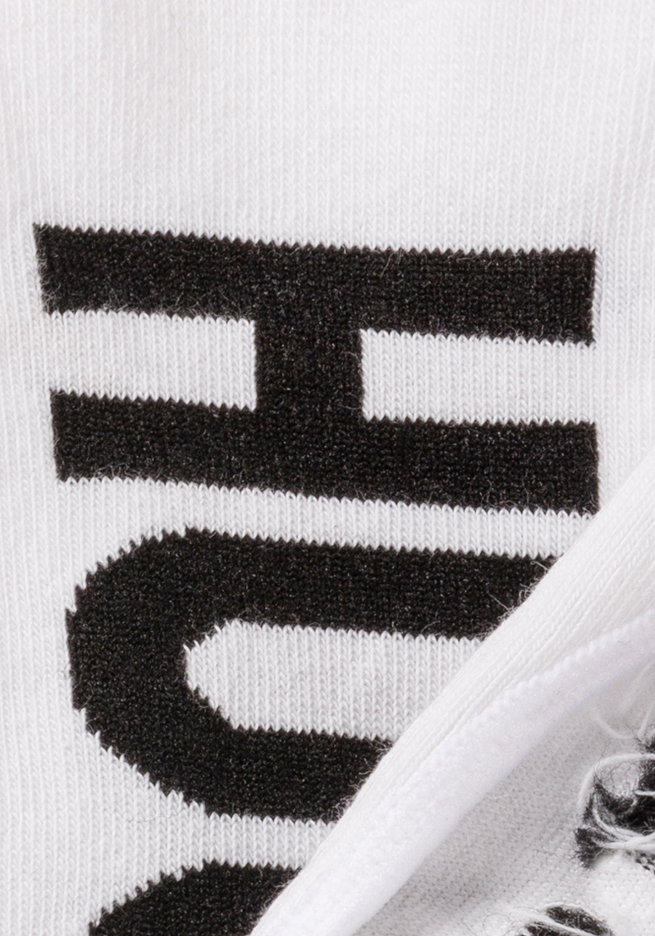 HUGO Underwear Sneakersocken »2P INVISIBLE W«, (Packung, 2 Paar, 2er), mit HUGO Logoschriftzug unter der Sohle