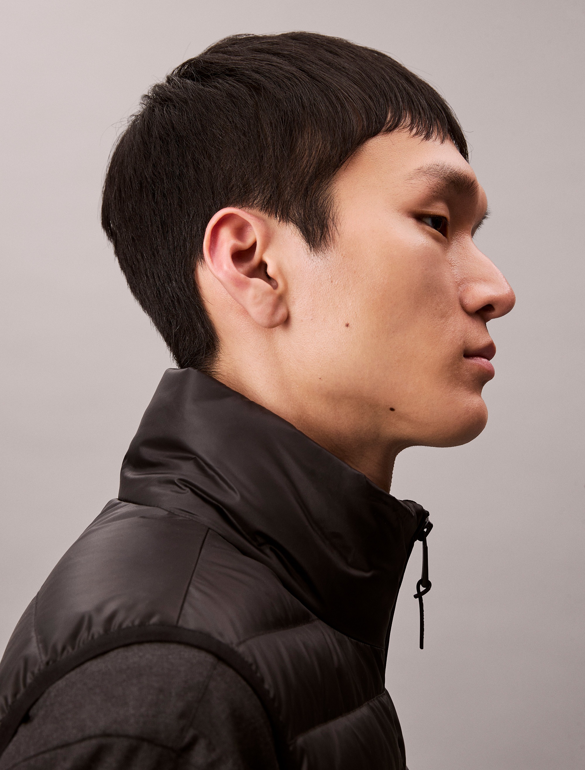 Calvin Klein Steppweste »SLVLSS LT WT NYLON PUFFER VEST« Mit Rundhalsausschnitt