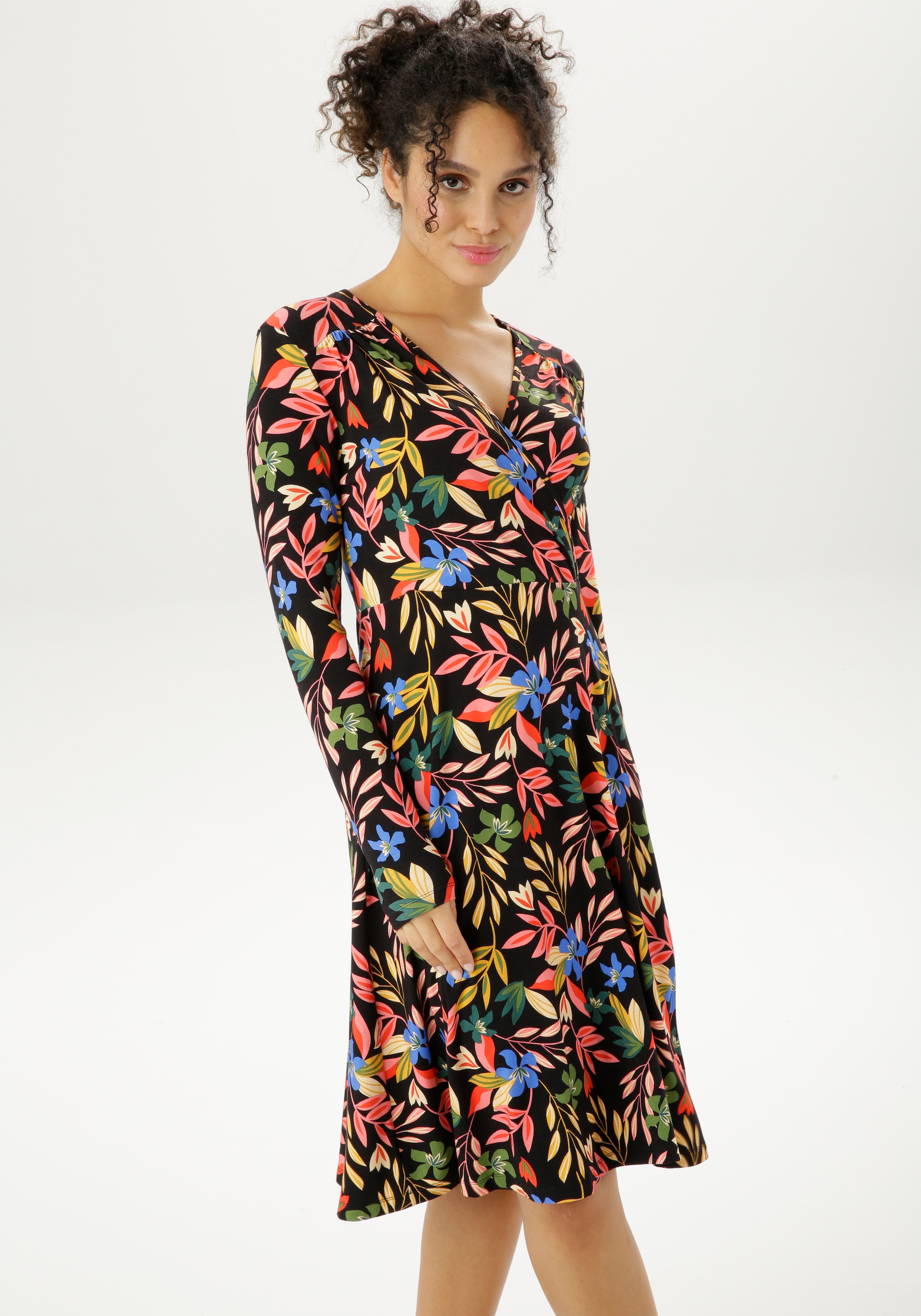 Aniston CASUAL Jerseykleid, in Wickel-Optik bei ♕ | Sommerkleider