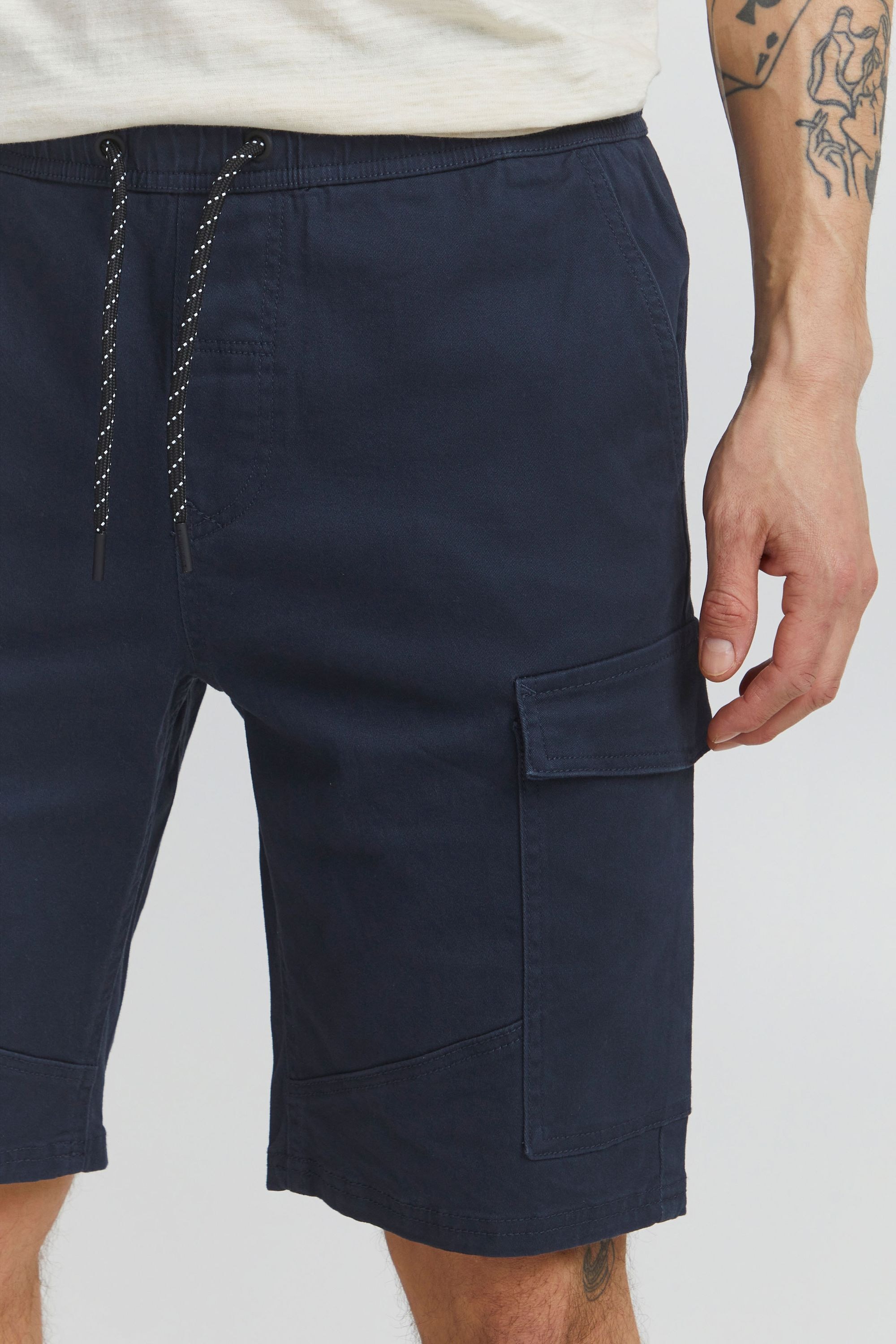 11 Project Cargoshorts »Cargoshorts PRGarikko«