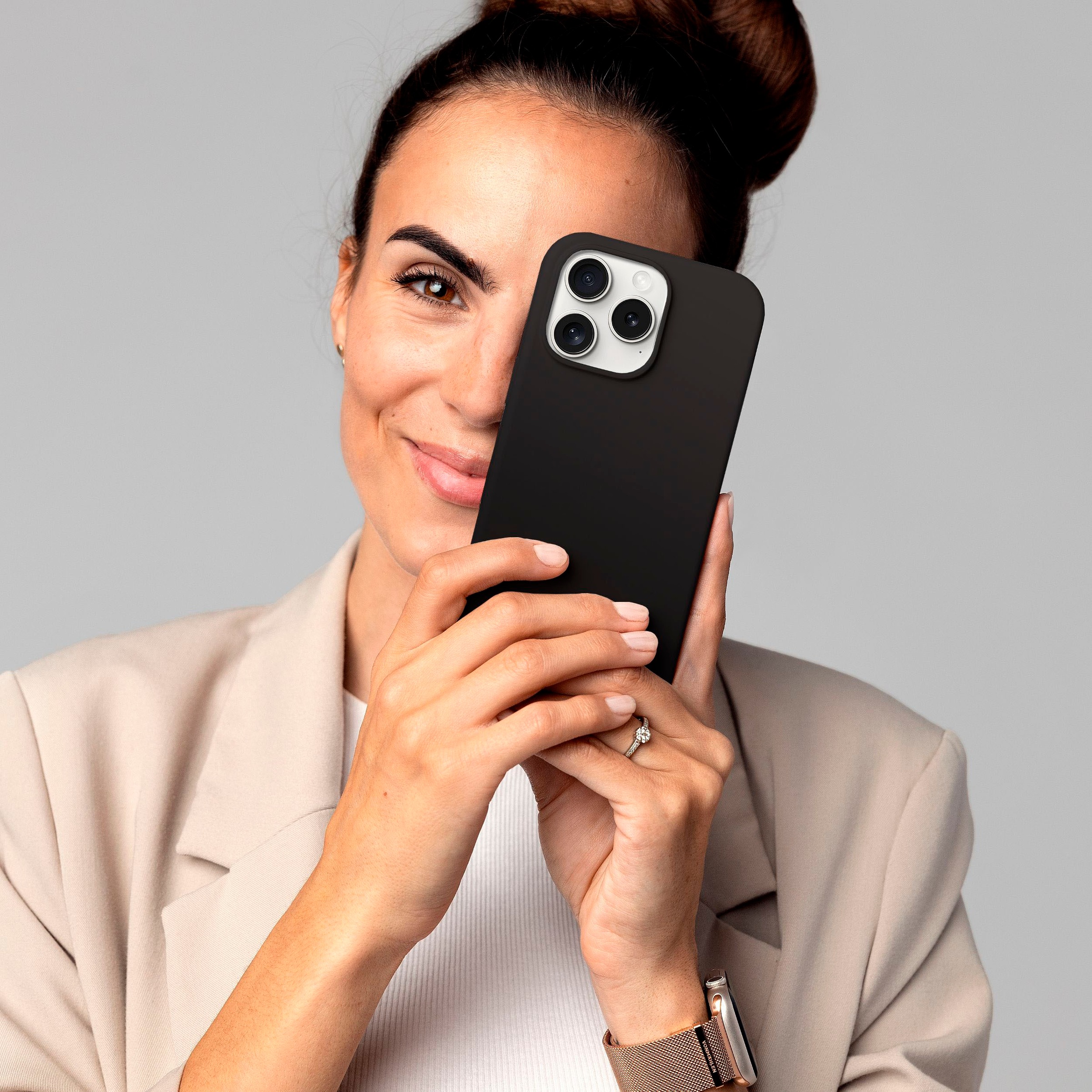VONMÄHLEN Smartphone-Hülle »iPhone 16 Pro Max, Soft Silicone Case - Black«