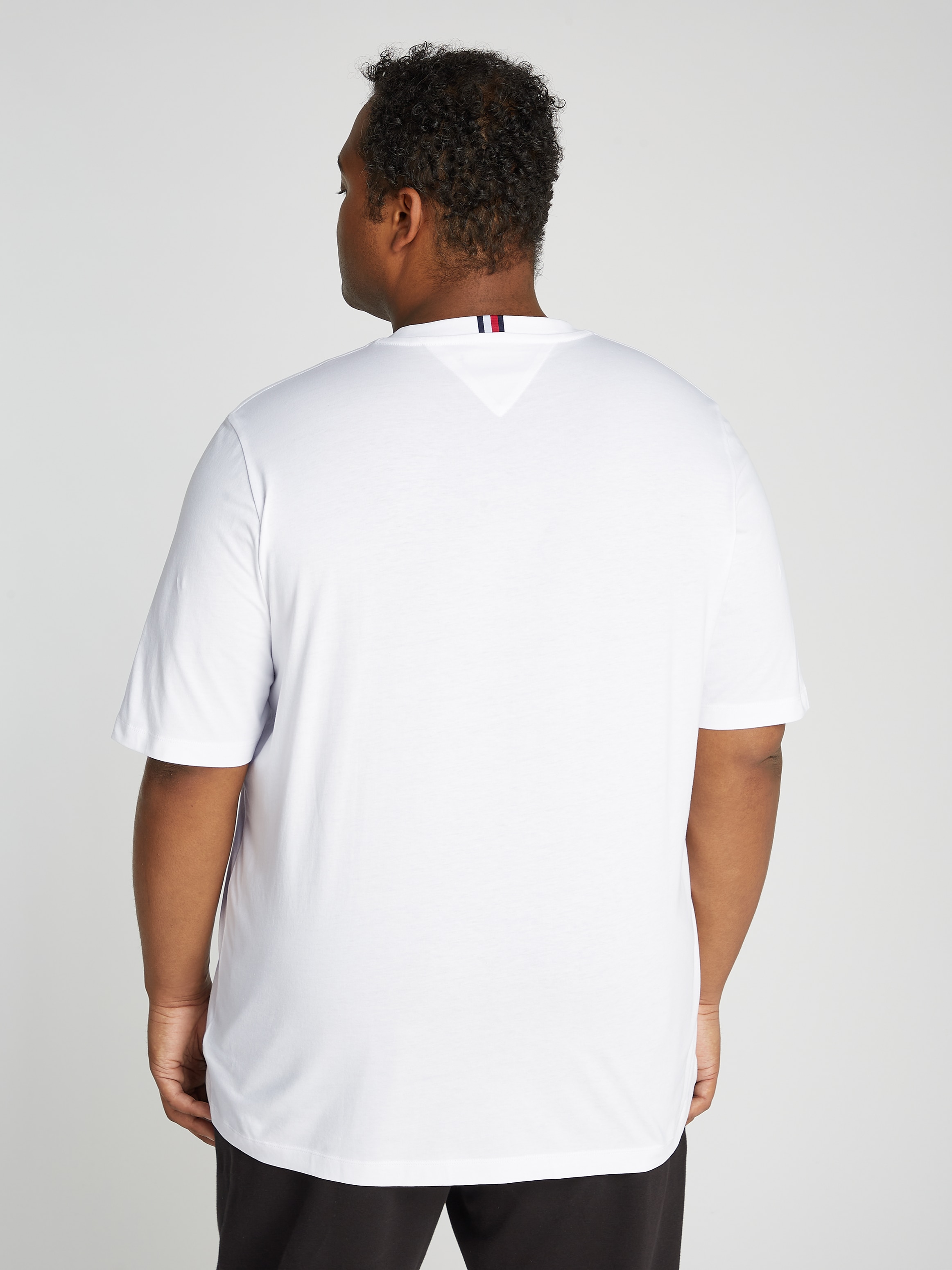 Tommy Hilfiger Big & Tall T-Shirt »BT-POCKET TEE-B«, Große Größen mit Brusttasche