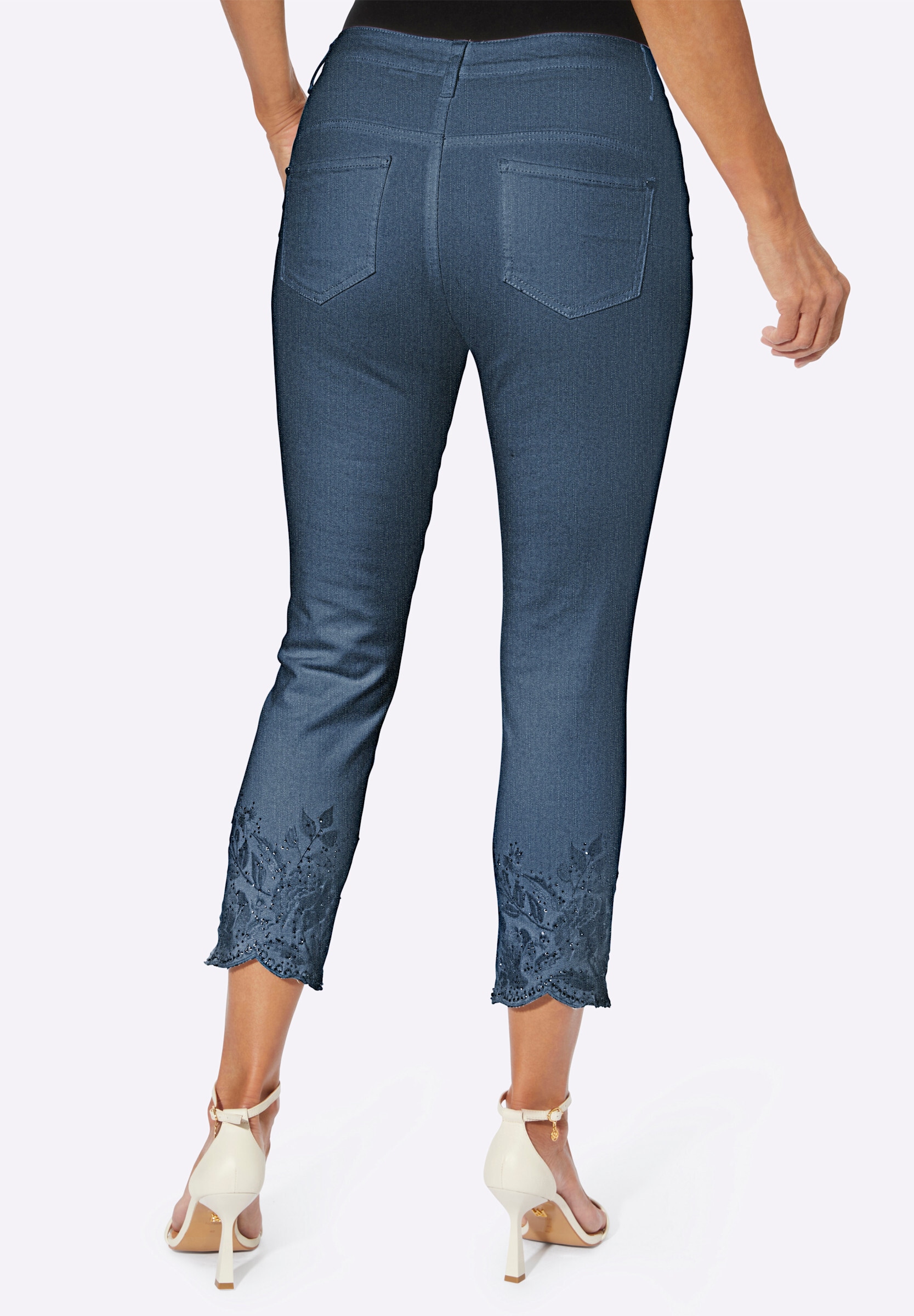 Witt Bequeme Jeans »7/8-Jeans 7/8-Jeans mit Stickerei und Glitzer-Steinchen«