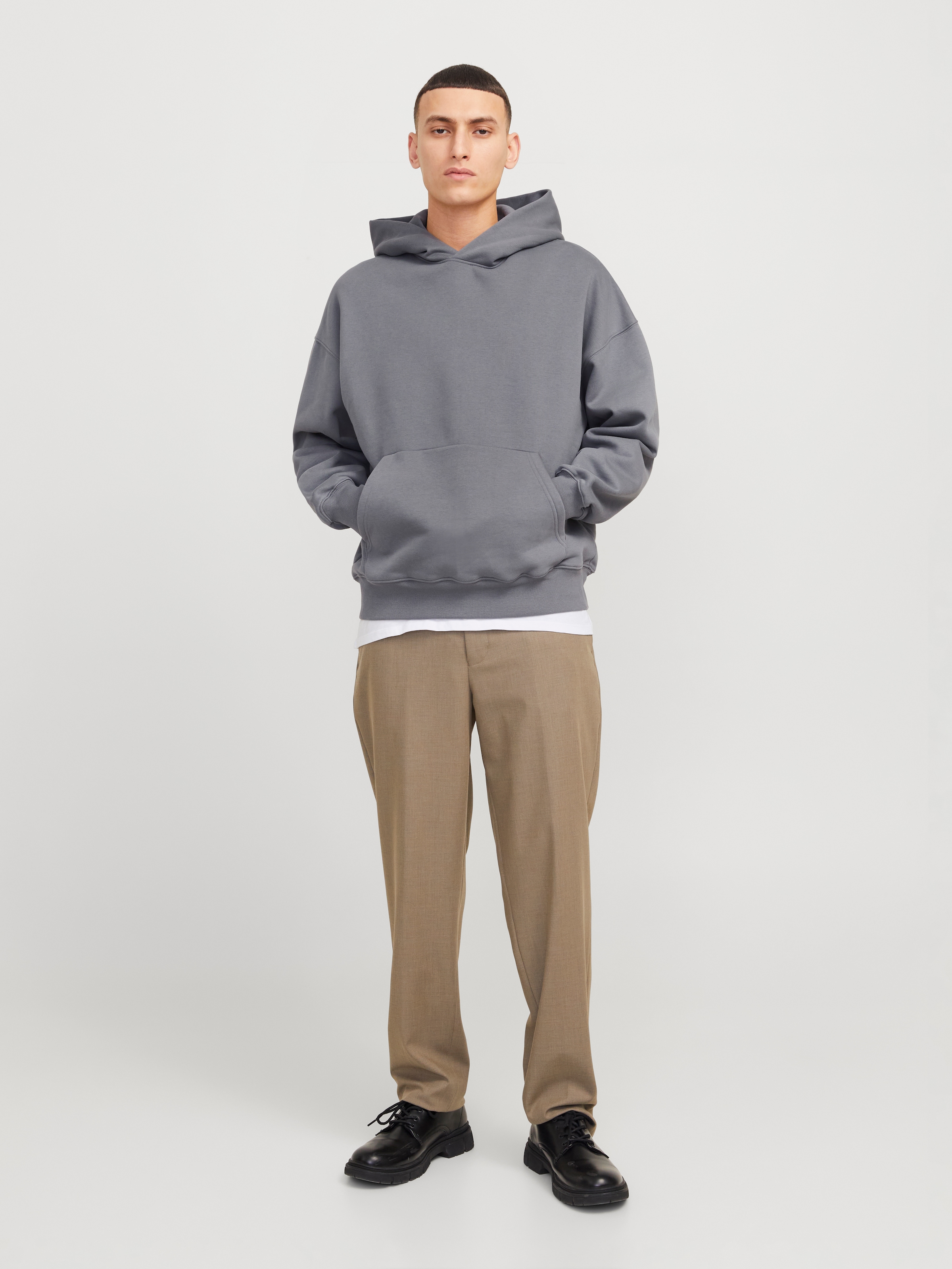 Jack & Jones Kapuzensweatshirt »JJEURBAN EDGE SWEAT HOOD NOOS«, mit Kängurutasche