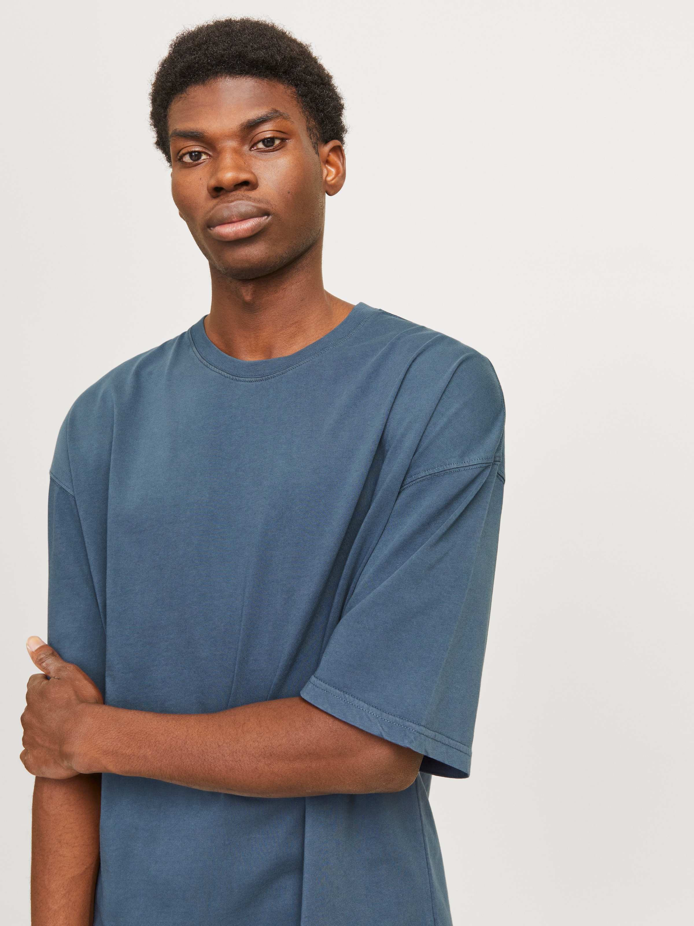 Jack & Jones Rundhalsshirt »JJECHARGE FADED TEE O-NECK NOOS«, mit Rundhalsausschnitt