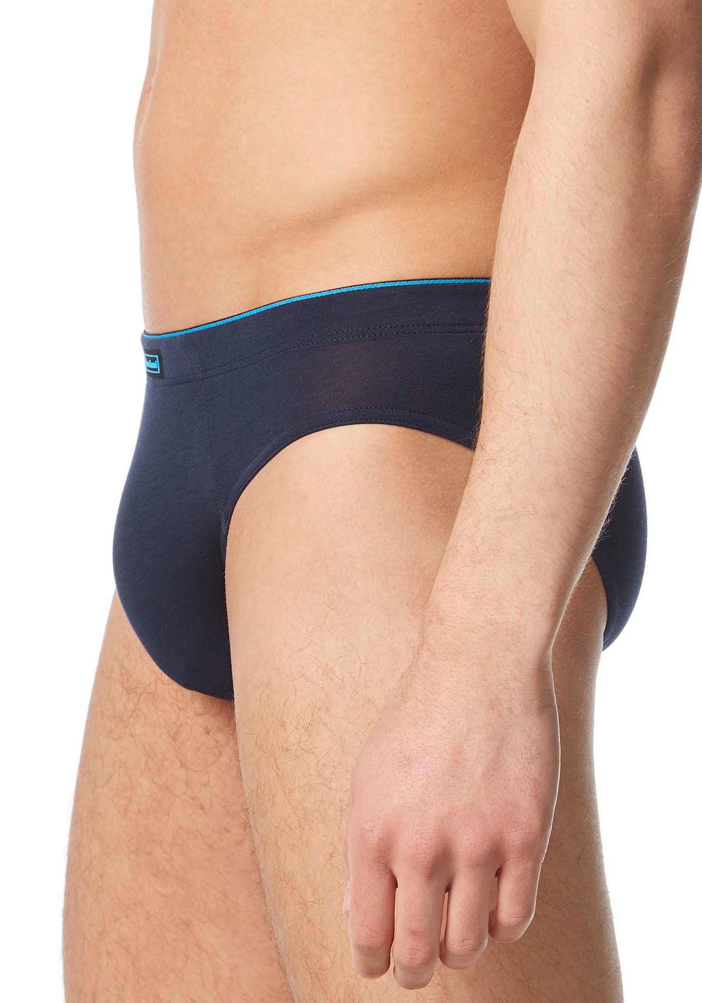 Bruno Banani Slip »INFINITY« mit Markenprägung am Bund