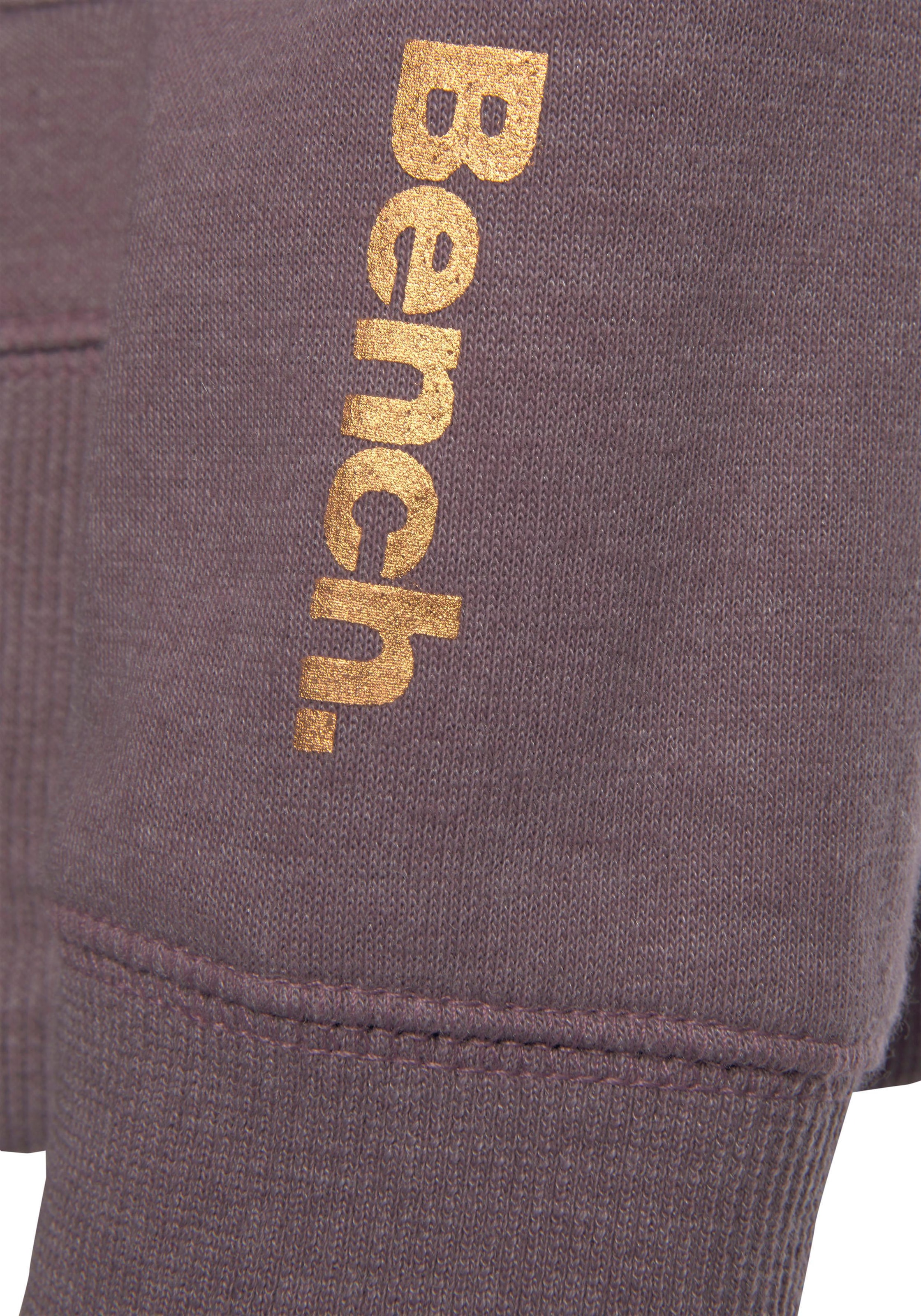 Bench. Loungewear Sweatjacke, mit Taschen und Zipper, Loungeanzug bei ♕