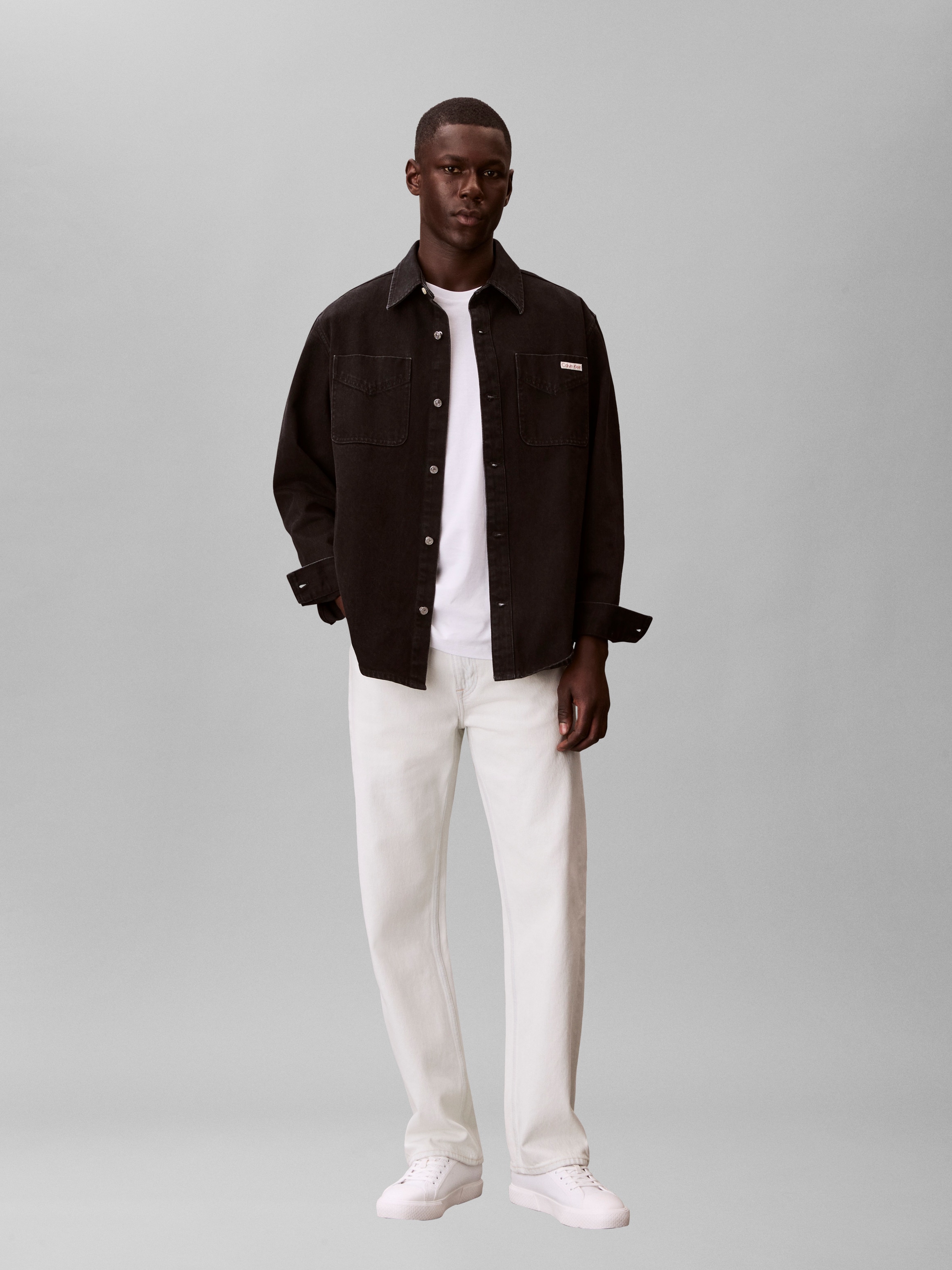 Calvin Klein Jeanshemd »90S BLACK STONE« Regular fit mit aufgesetzten Brusttaschen