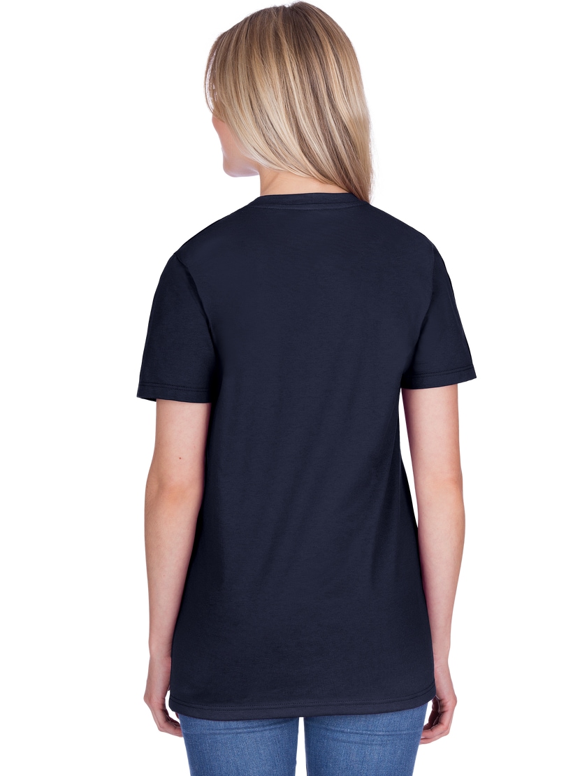 Trigema T-Shirt »TRIGEMA Slim Fit T-Shirt aus DELUXE Baumwolle«, (1 tlg.)