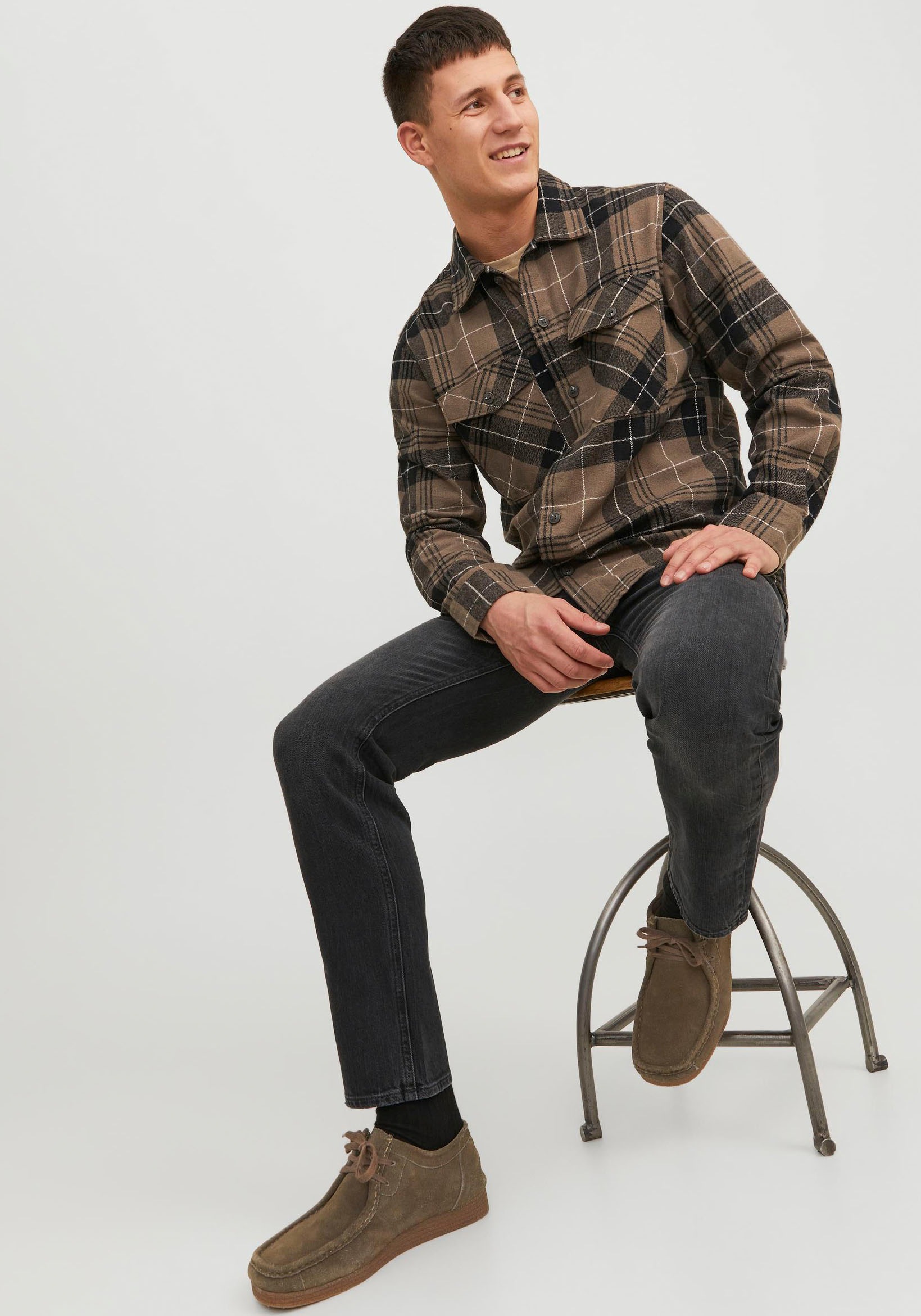 Jack & Jones Tapered-fit-Jeans »JJIMIKE JJORIGINAL CJ SN«, mit Five-Pocket-Design