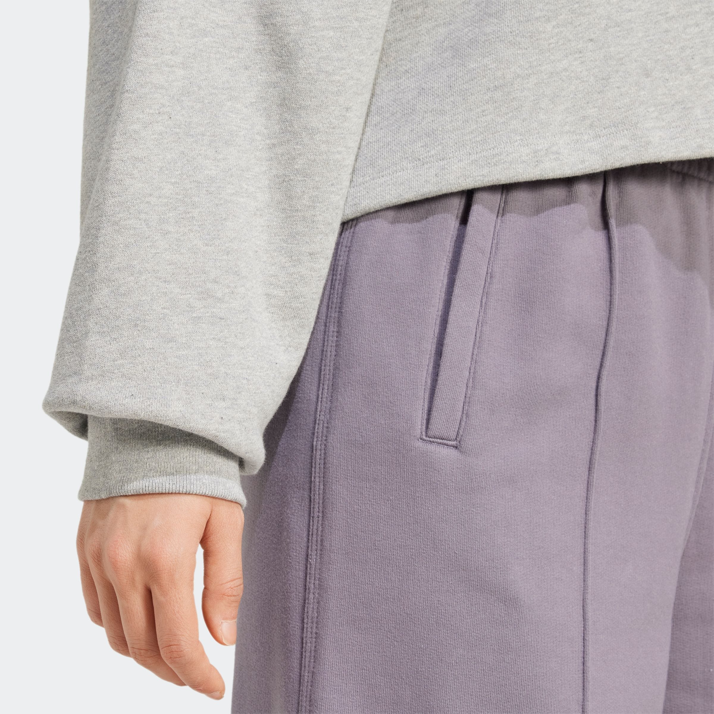 adidas Originals Sweatshirt »ESS SWEATSHIRT«