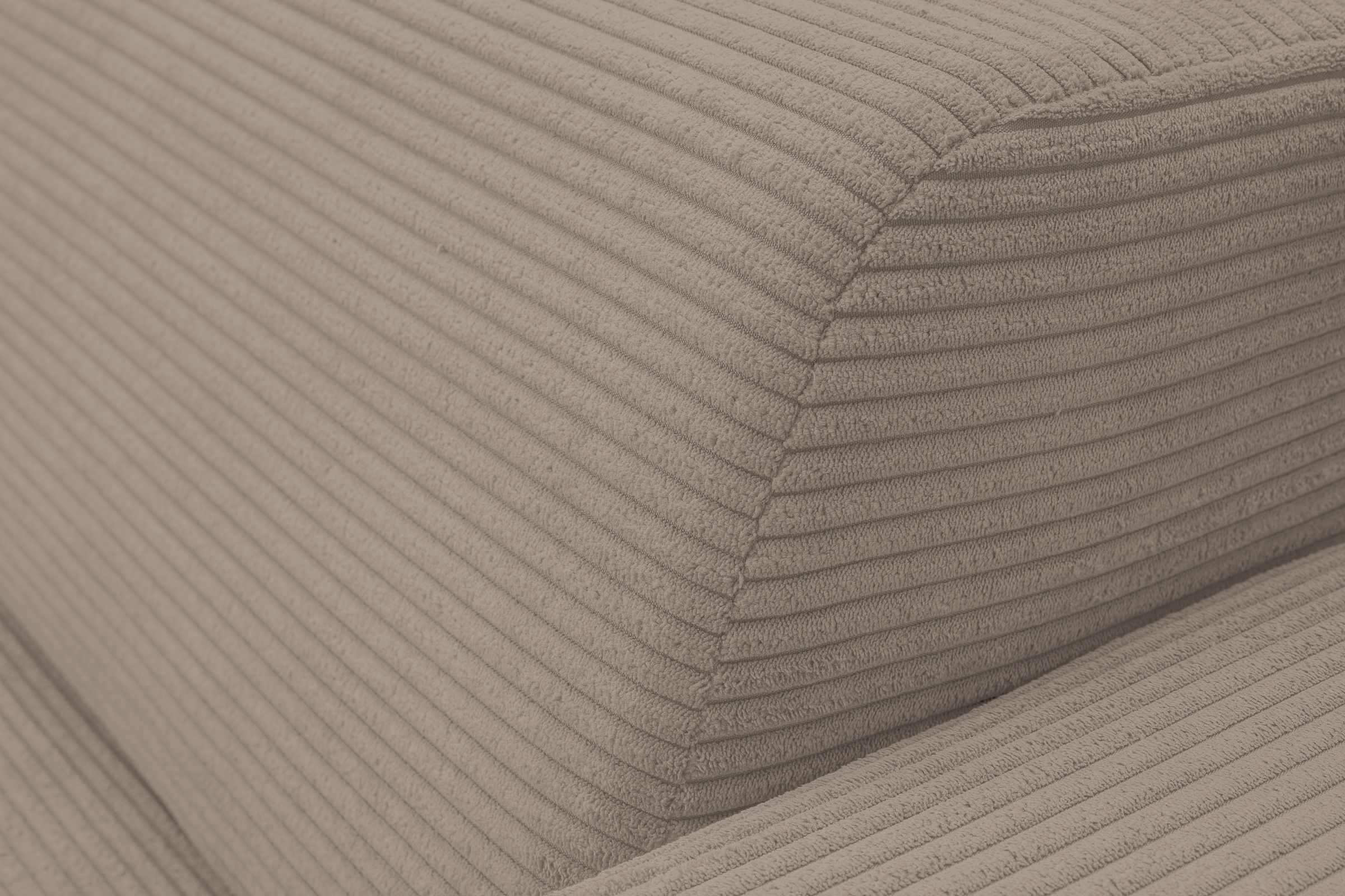 WERK2 Ecksofa »Zeus-XL, Mega-Sofa mit großer Sitztiefe, Stellmaße 311cm x 210cm«, Curvy Trend Garnitur mit urbaner Optik, bequem, Big-Sofa, L-Form