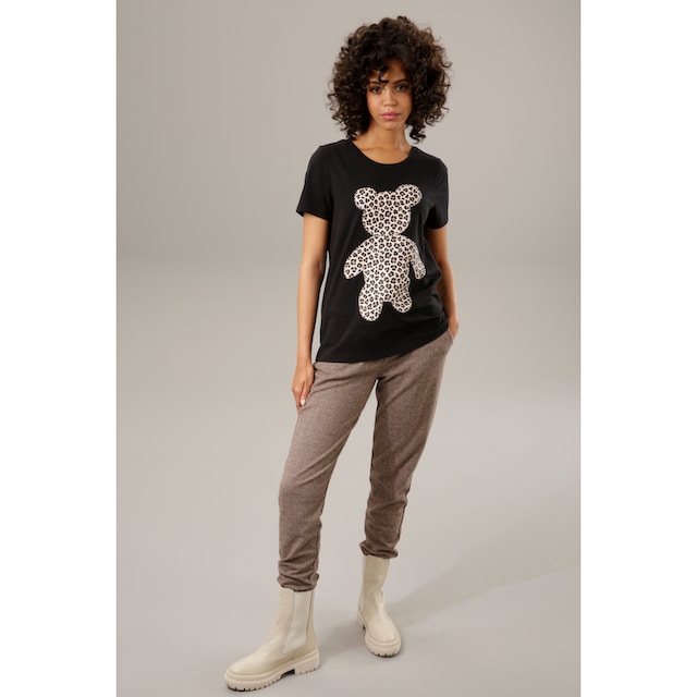 Aniston CASUAL T-Shirt, mit Glanznieten verzierter Bärchen-Frontdruck -  NEUE KOLLEKTIOM bei ♕