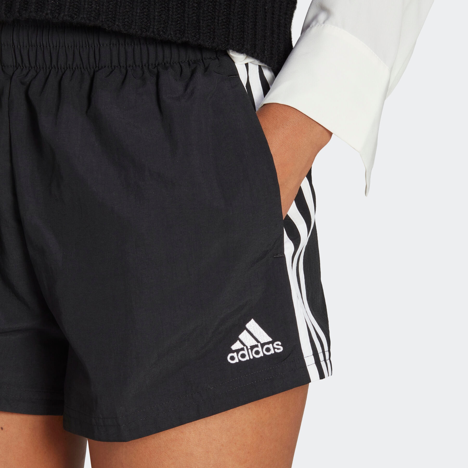 adidas Sportswear Shorts »ESSENTIALS 3-STREIFEN bei (1 WOVEN«, ♕ tlg.)
