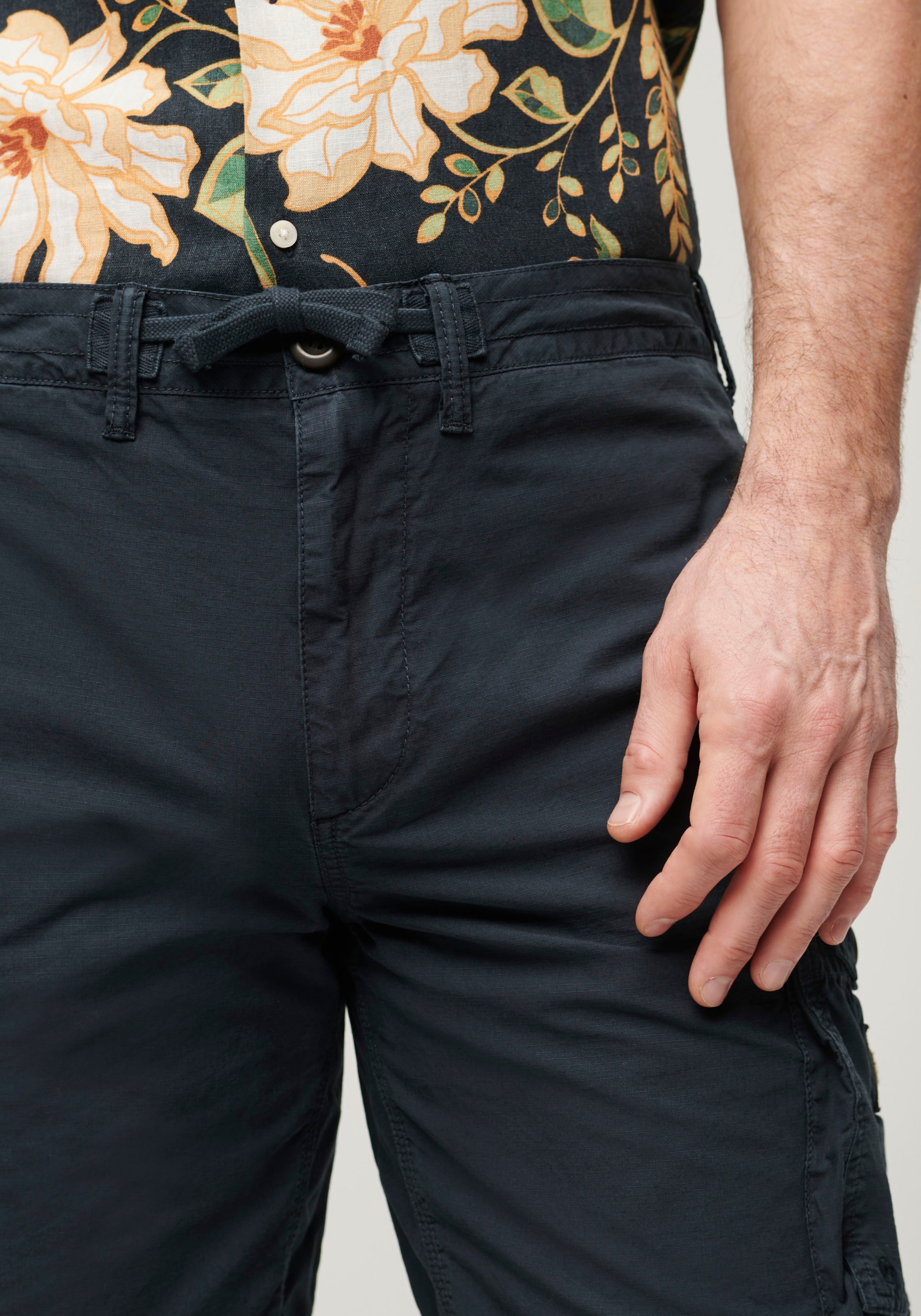 Superdry Shorts »SD-PARACHUTE LIGHT SHORT«