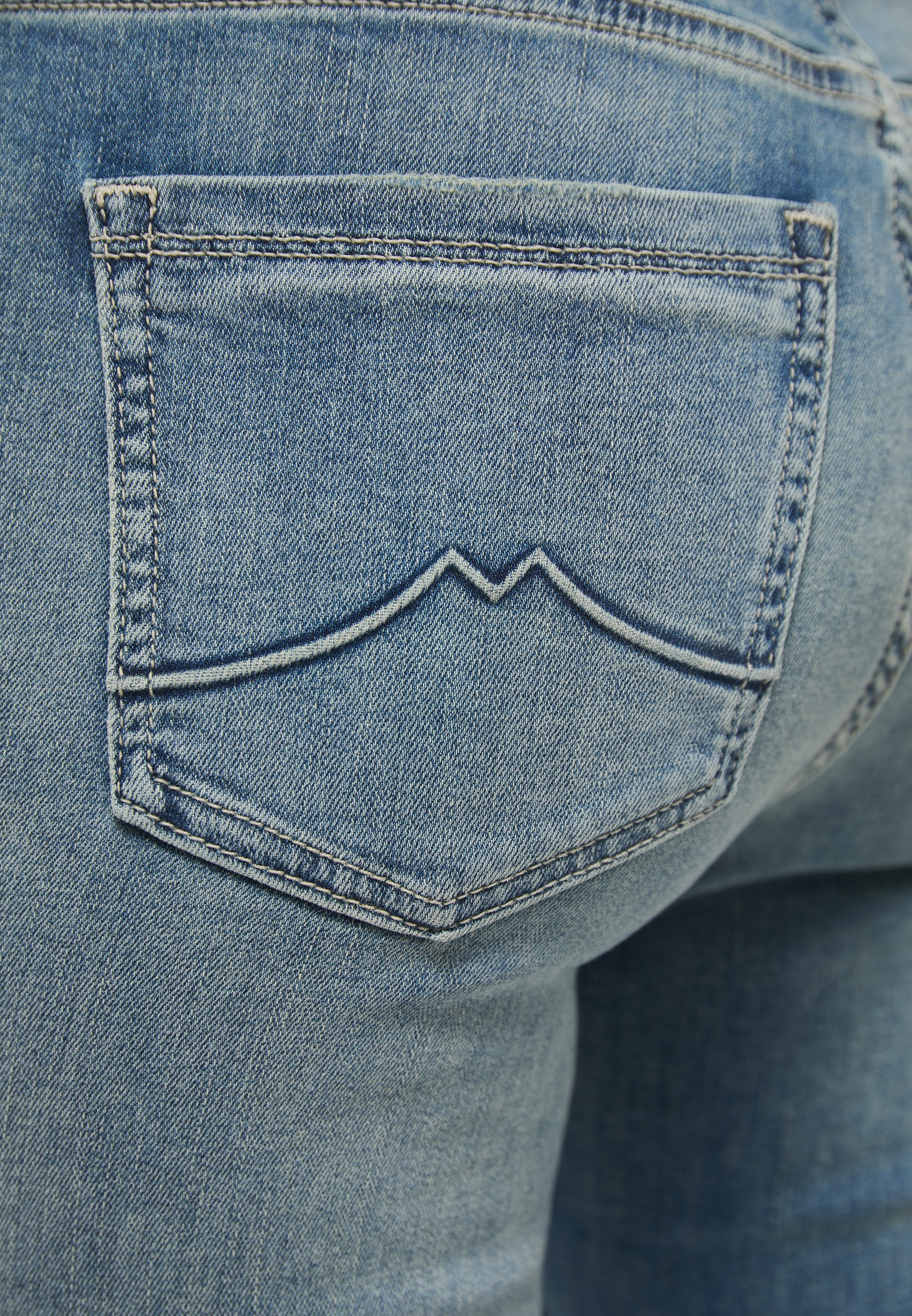 MUSTANG Skinny-fit-Jeans »Style Shelby Skinny« AB7246