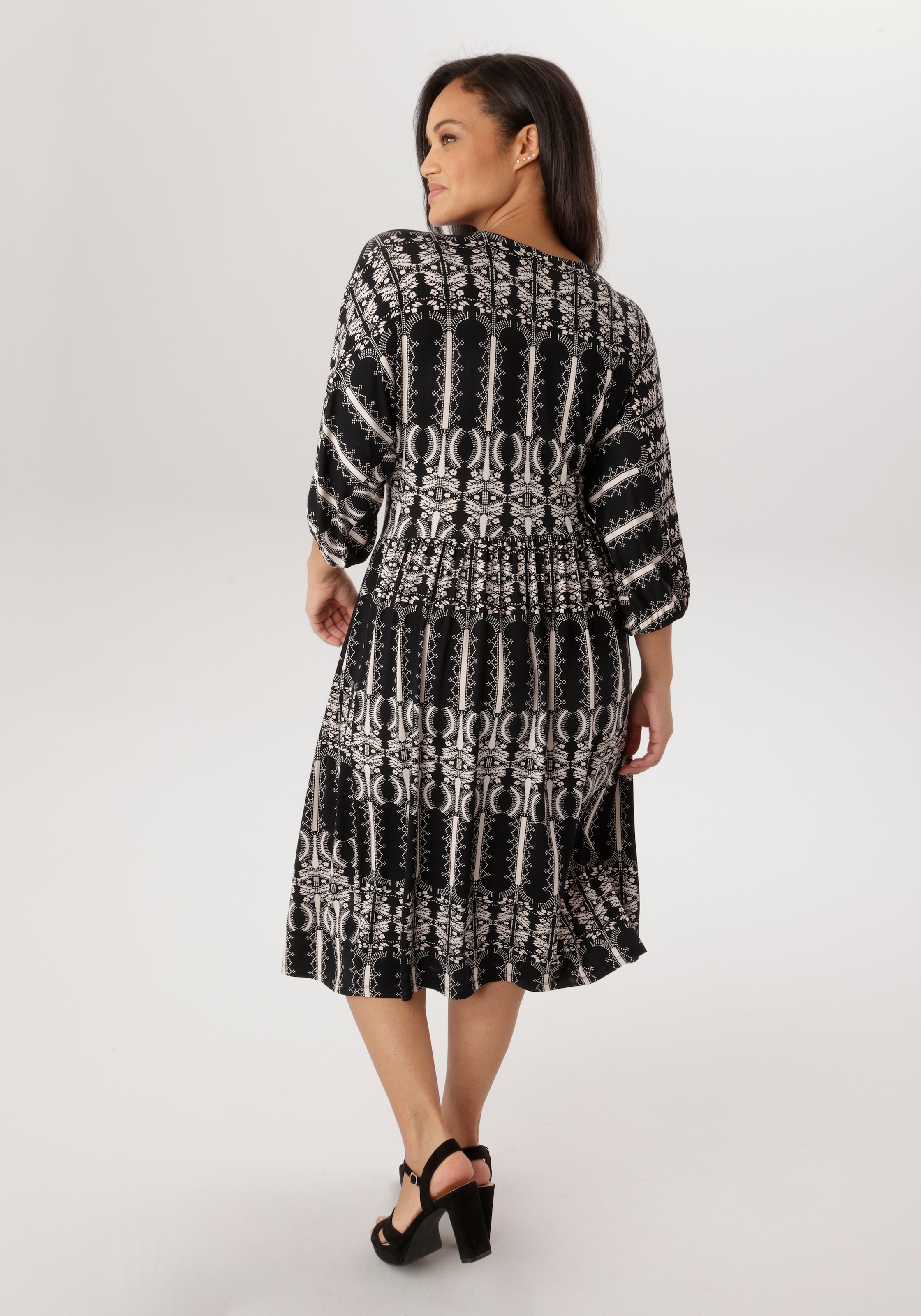 Aniston PLUS Jerseykleid in Wickeloptik