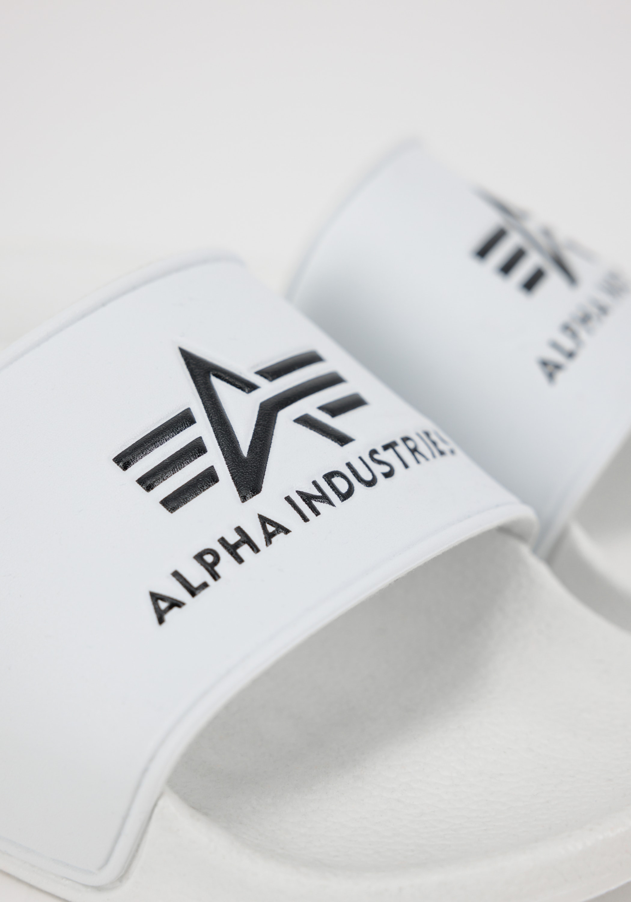 Slider« Beachwear Alpha Industries Alpha Badeschuh Industries Accessoires - ♕ bei »Alpha
