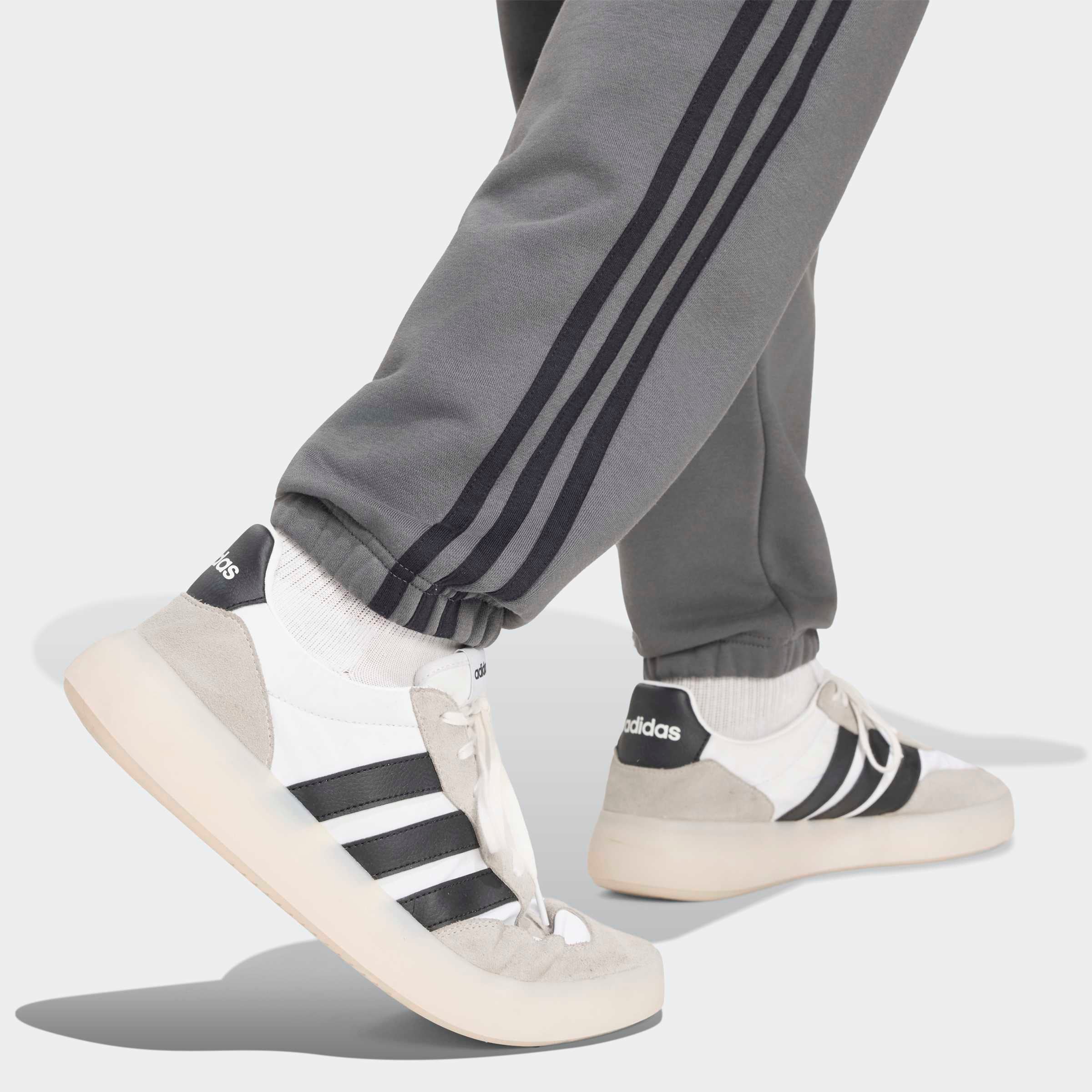 adidas Sportswear Sporthose »ESSENTIALS 3-STREIFEN, SCHMAL ZULAUFEND, BÜNDCHEN«