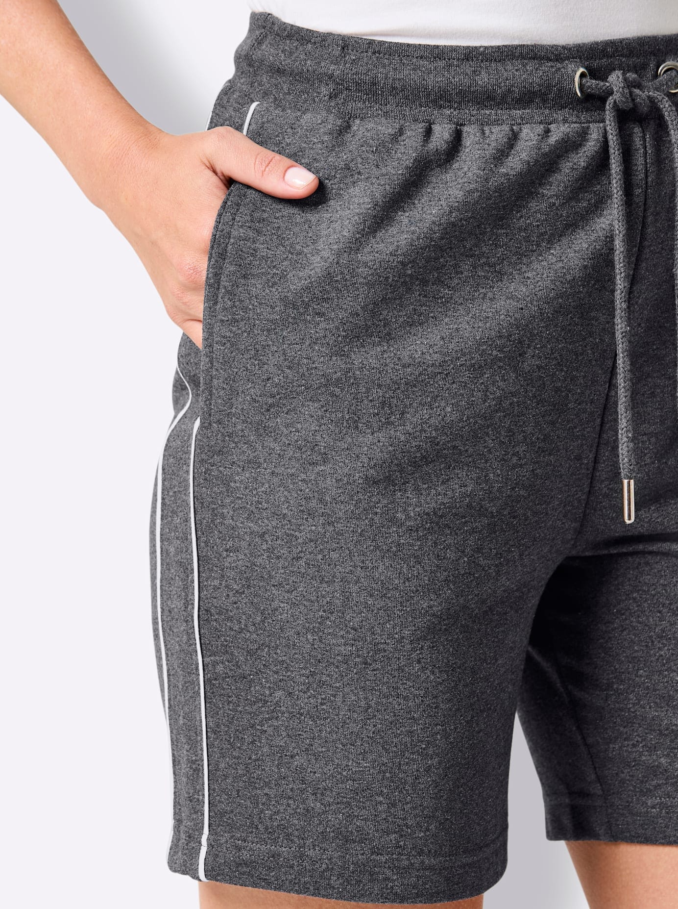 feel good Shorts