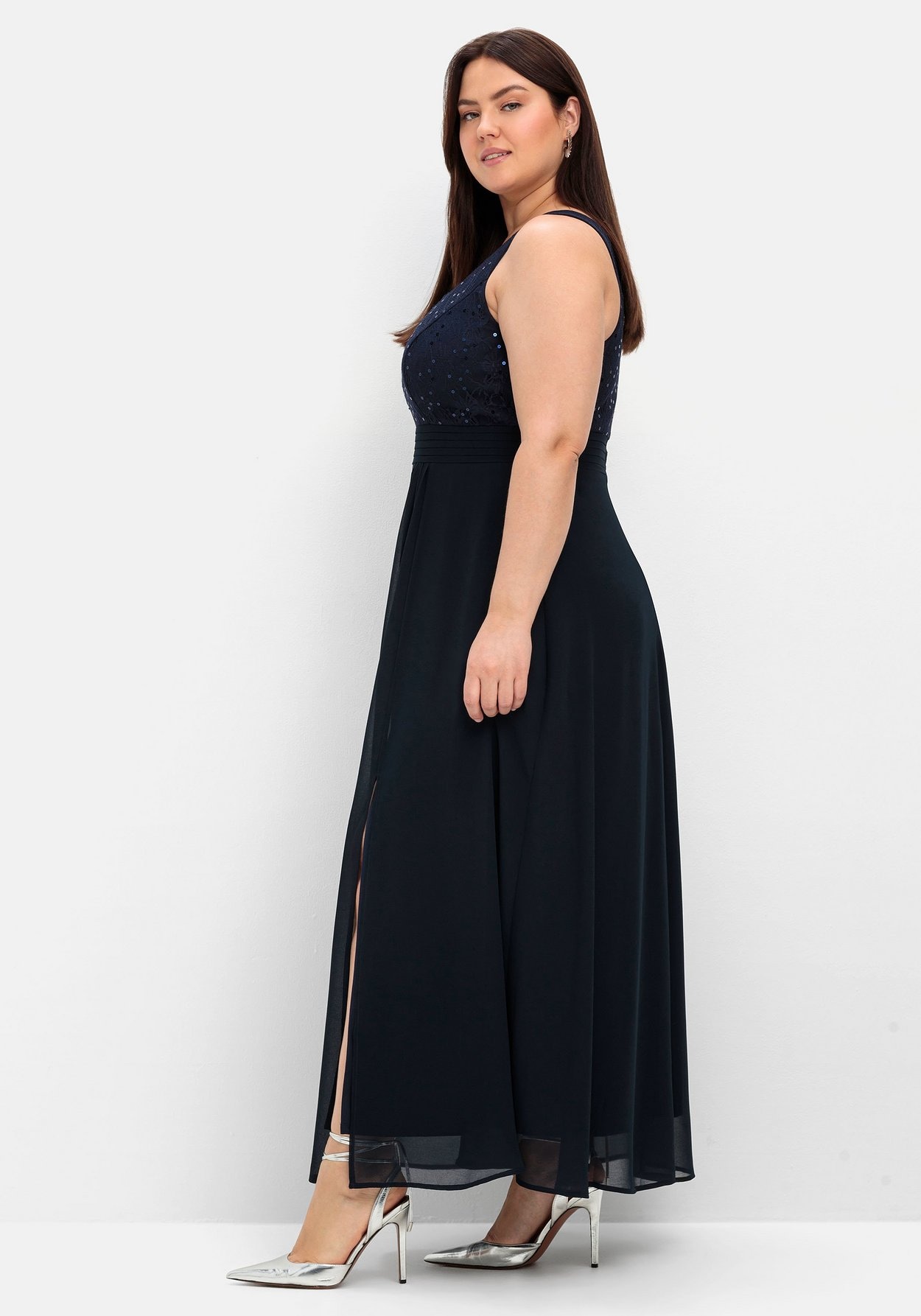 Sheego Abendkleid »Kleid mit floraler Spitze«