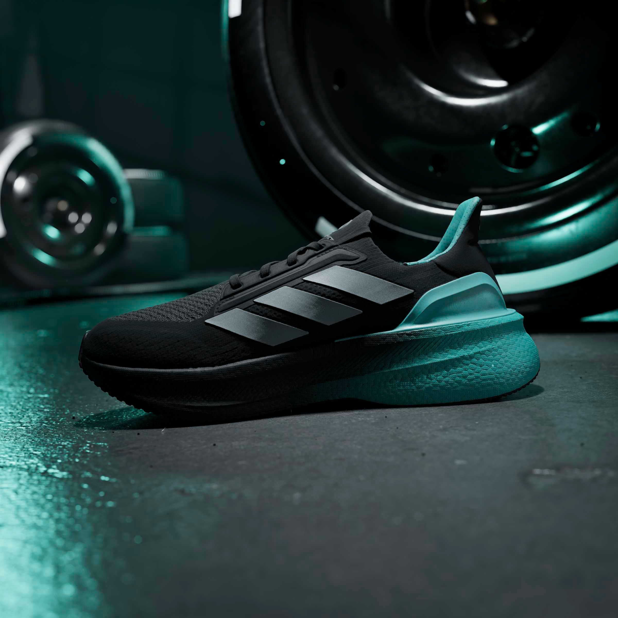 adidas Performance Laufschuh »ULTRABOOST 5X M MER«  Mercedes AMG Motorsport
