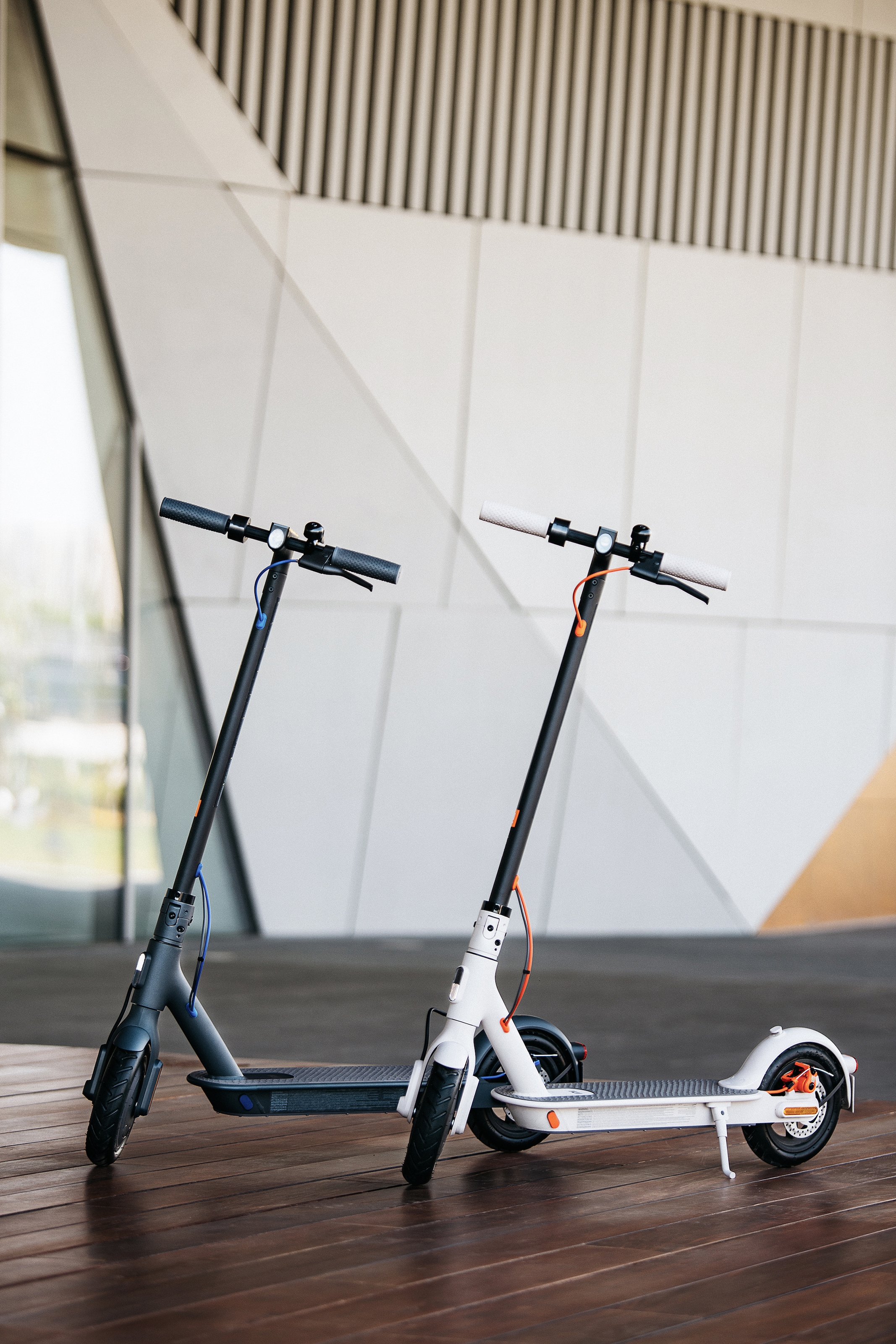 Xiaomi E-Scooter »Mi Electric Scooter 3 Lite 8,5 Zoll«, Electric Scooter, mit Straßenzulassung, bis zu 20 km Reichweite